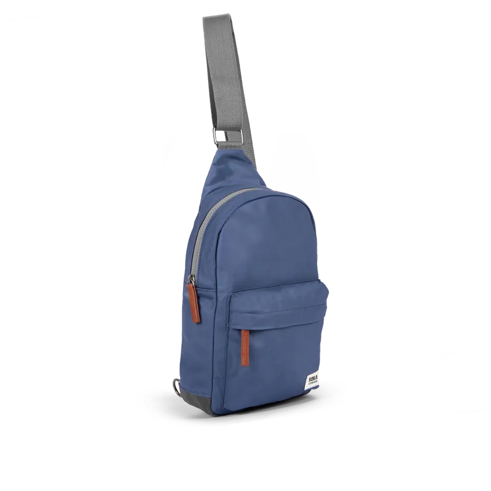Roka London Willesden Sling crossbody Airforce Large 5 liter