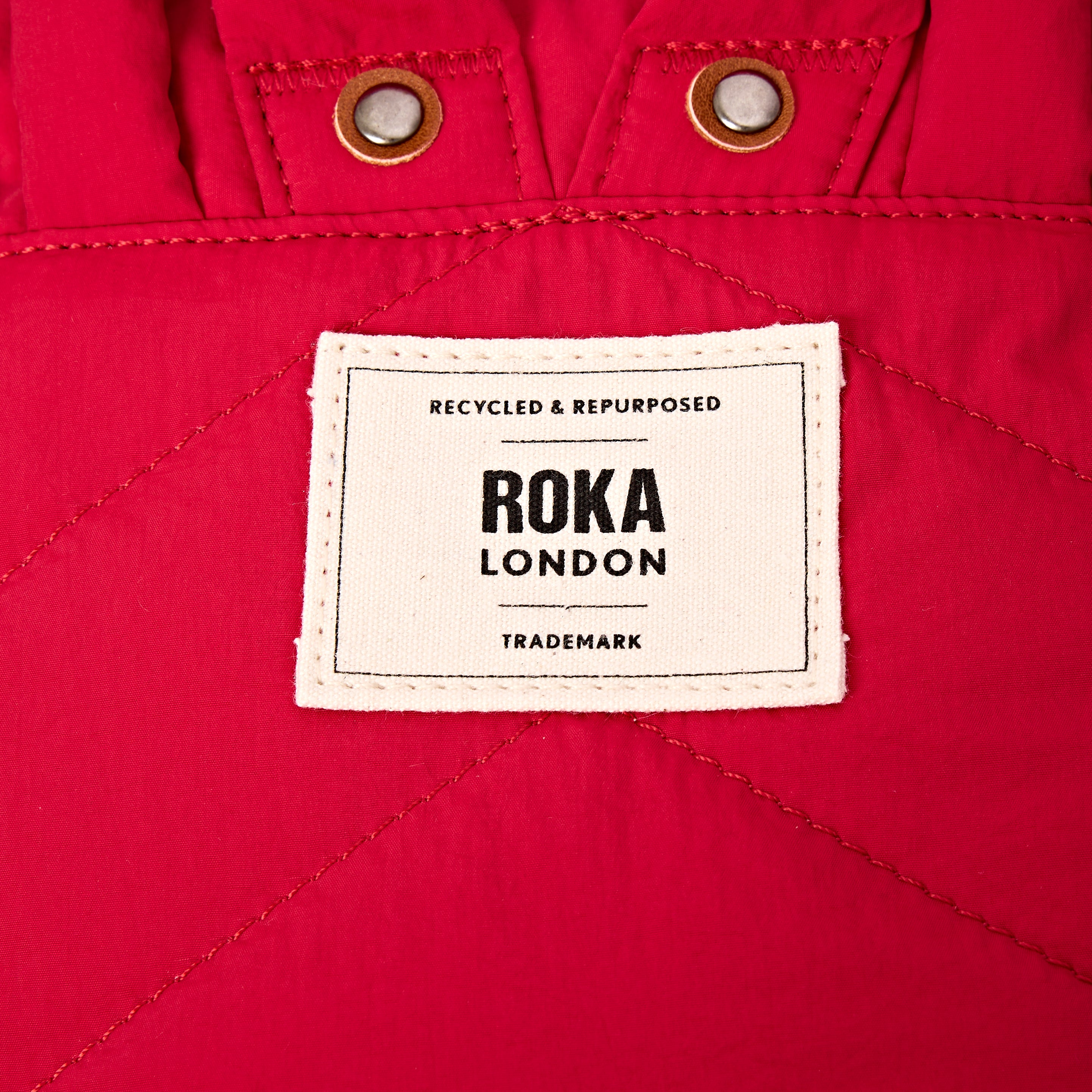 Roka London Bantry XS ryggsekk Chilli Puffy 5,8 liter