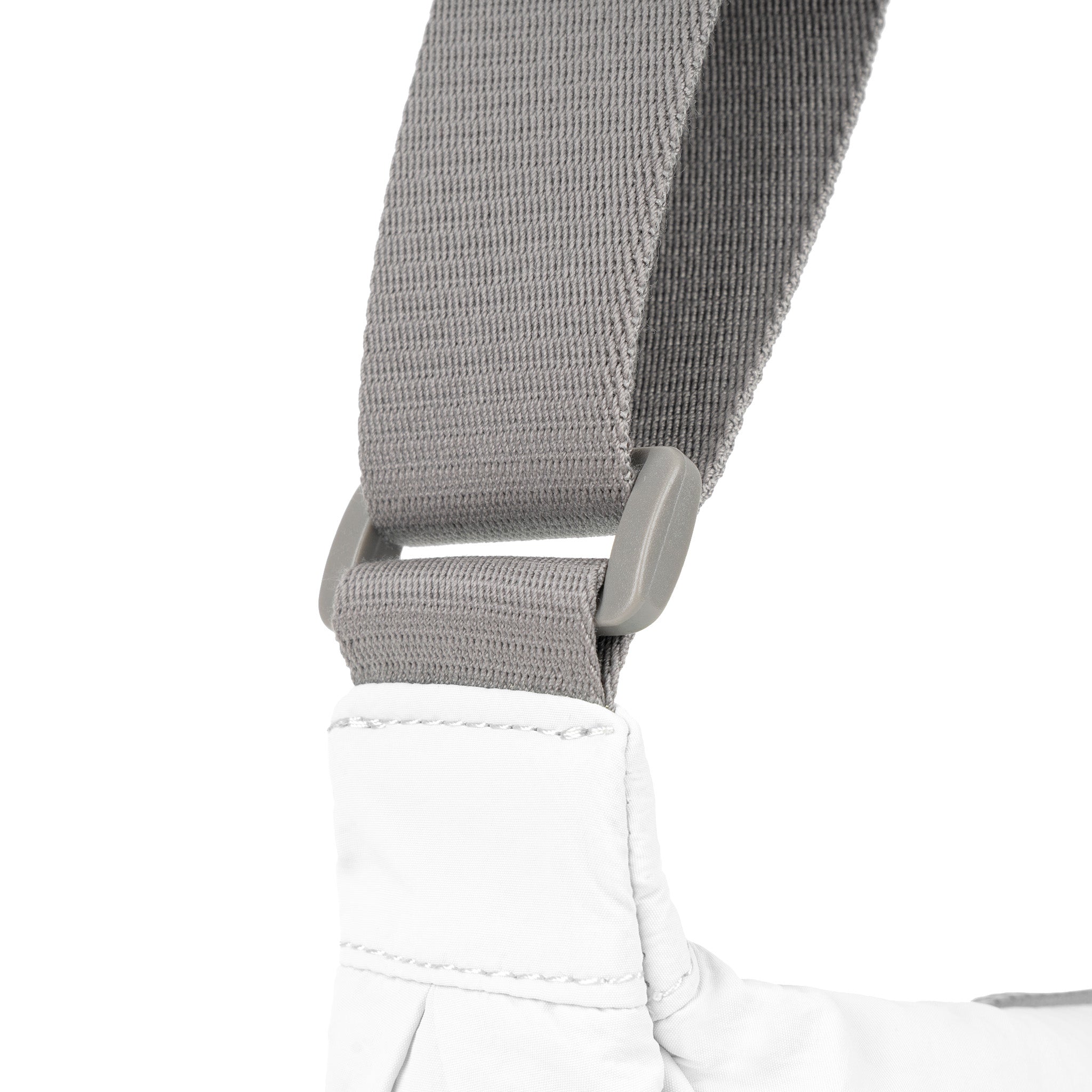 Roka London Farringdon Half Moon skulderveske coconut small