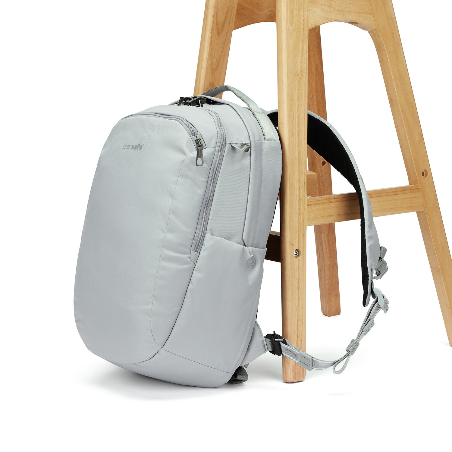 Pacsafe V Tour ryggsekk 26L tyverisikker