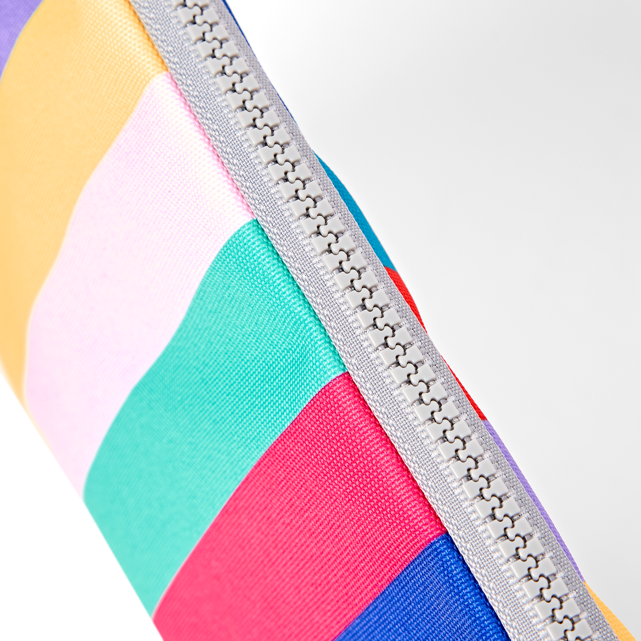 Roka London Brick Lane Wide Multi Stripe laptopsleeve 14" vanntett