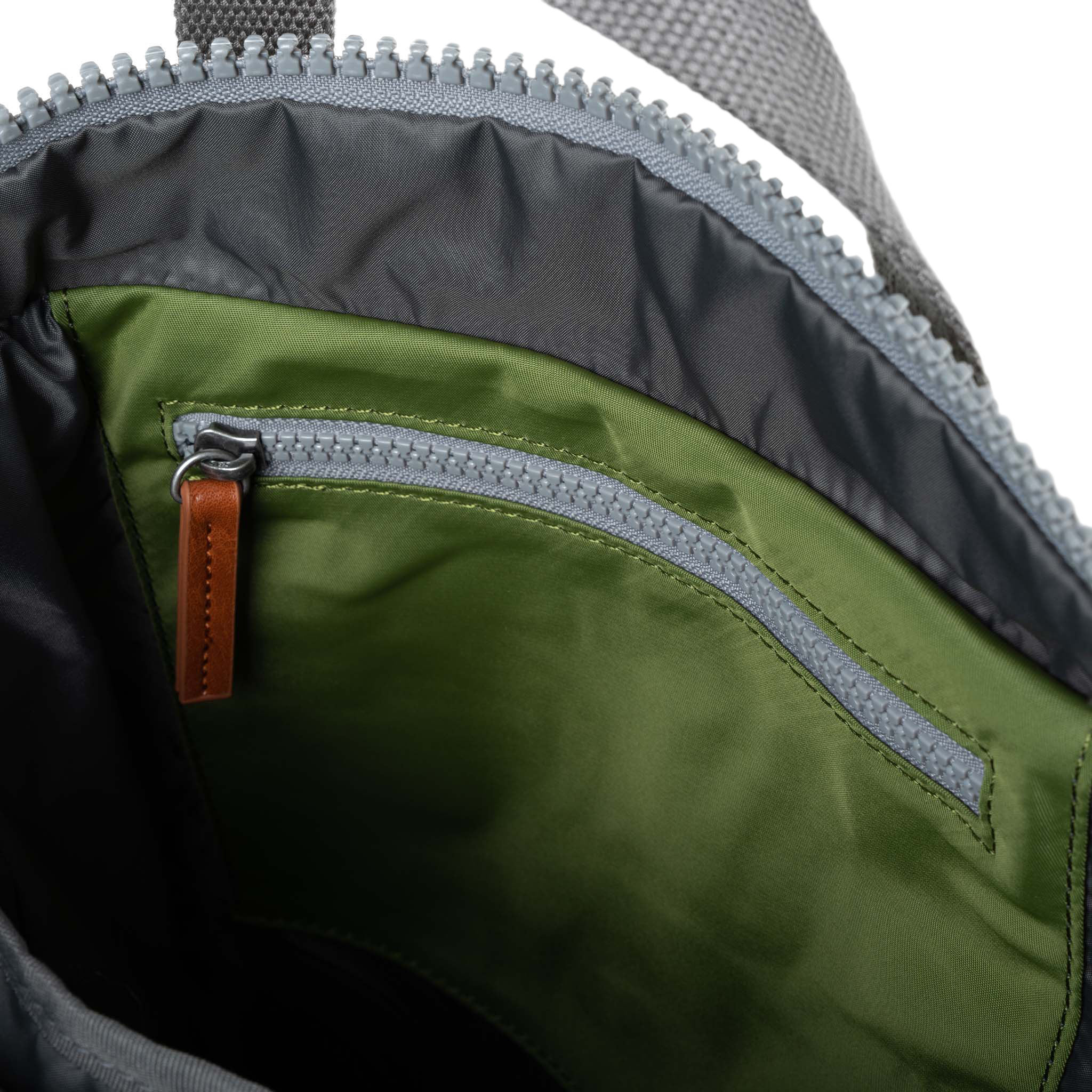 Roka London Bayswater Avocado ryggsekk Medium 14,6 liter