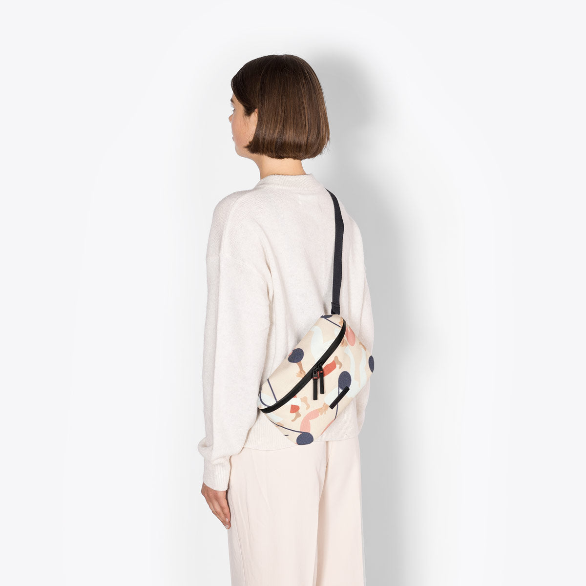 Ucon Acrobatics Jona Crossbody veske Ciccolella Large