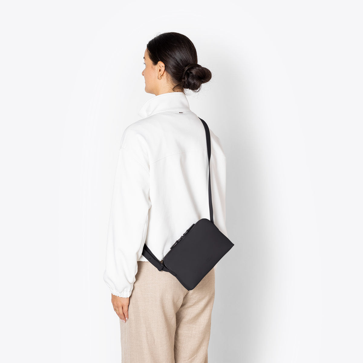 Ucon Acrobatics Calla skulderveske svart crossbody