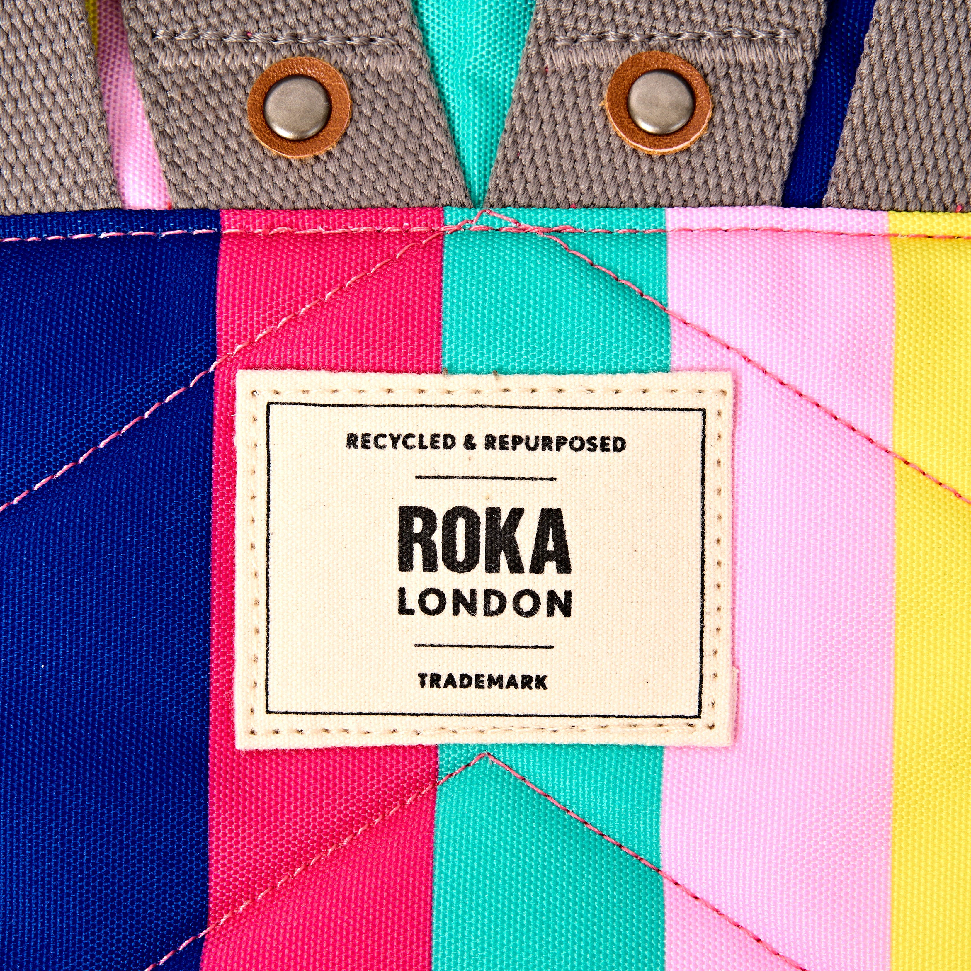 Roka London Bantry ryggsekk Small stripete 7,4 liter