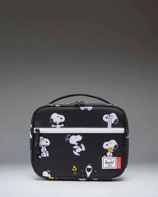 Herschel Pop Quiz lunsjboks Snoopy Black isolert matboks