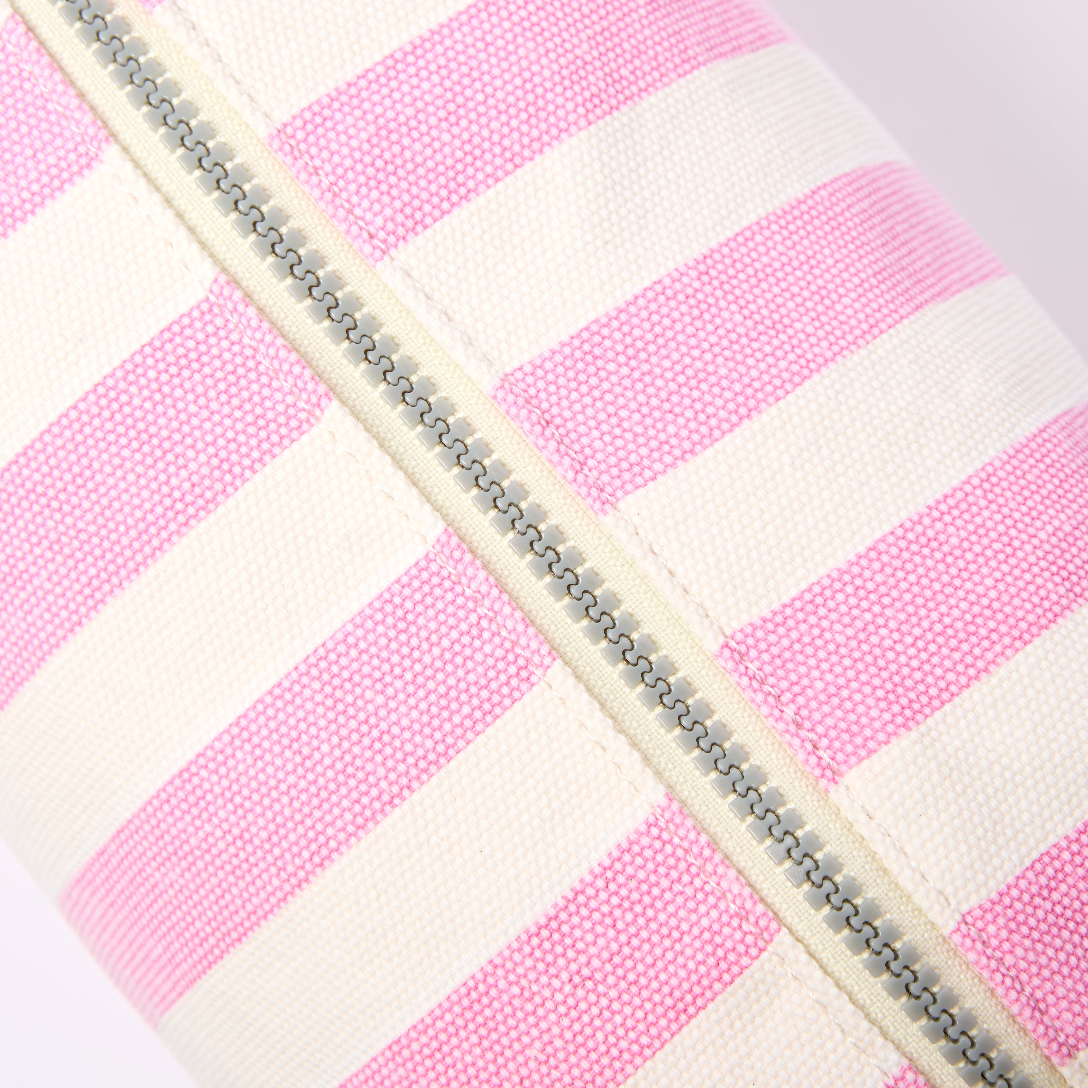 Roka London Maygrove Sherbet Stripe toalettmappe small 4,8 l