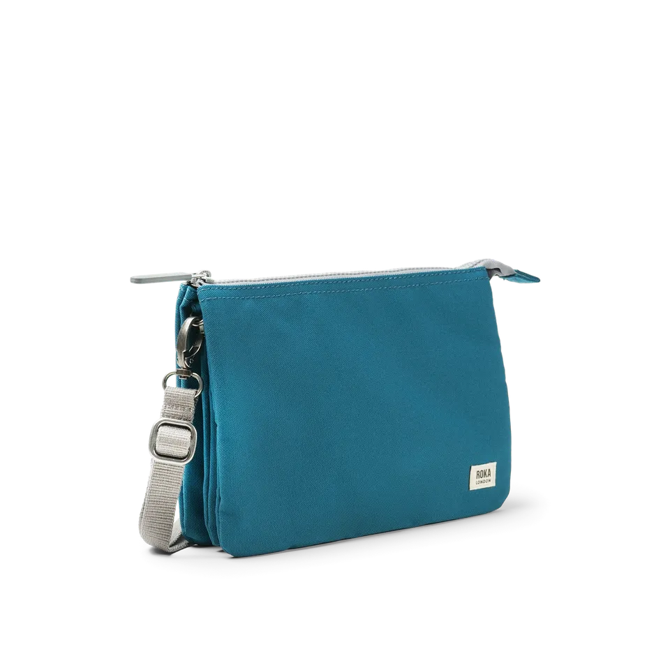 Roka London Carnaby XL skulderveske marine lommebok