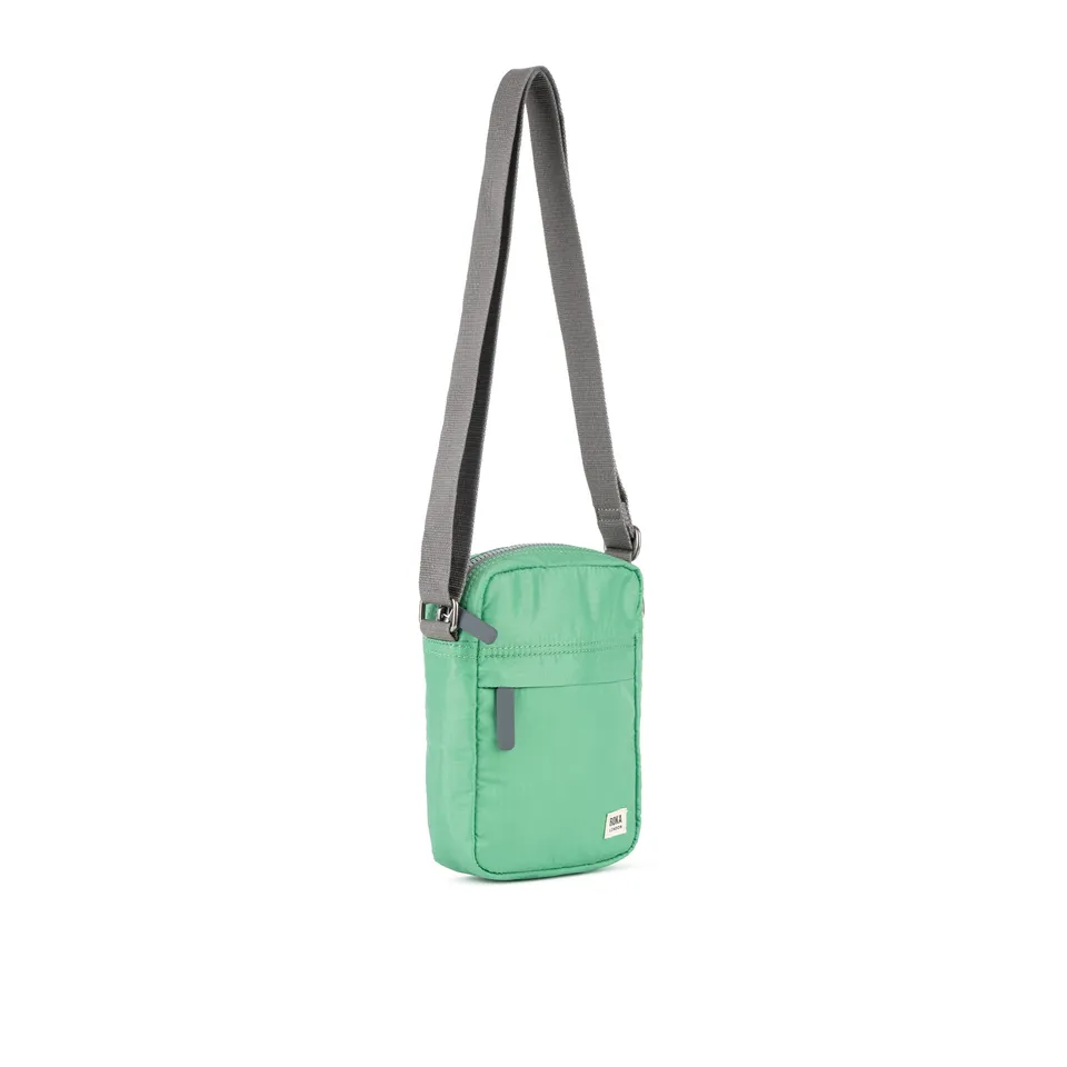 Roka London Bond crossbody matcha small vanntett