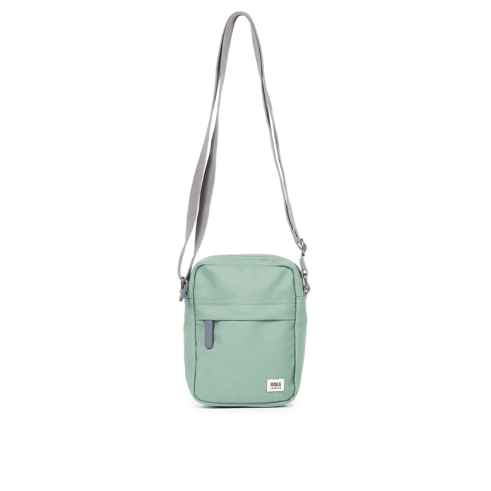 Roka London Bond Pocket crossbody Frost 1,5 liter vanntett