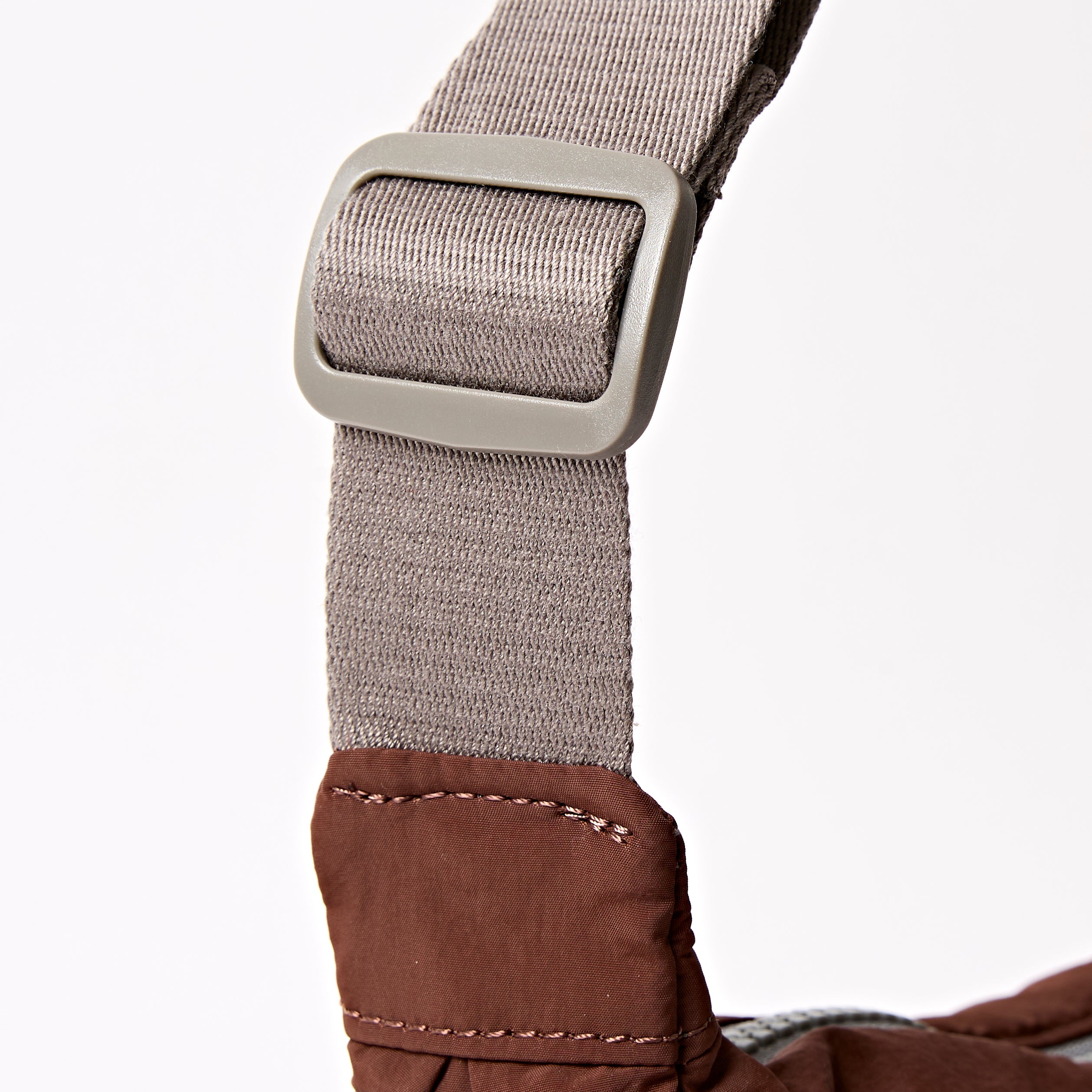 Roka London Farringdon skulderveske Chocolate small vattert