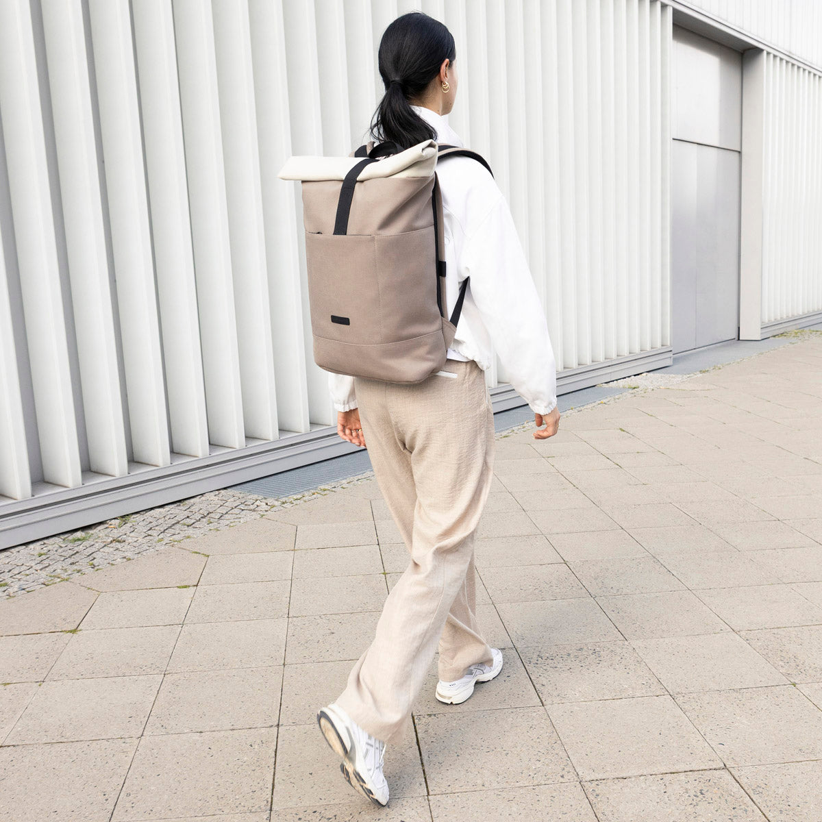 Ucon Acrobatics Hajo Roll-Top ryggsekk Mini Dark Sand canvaslook