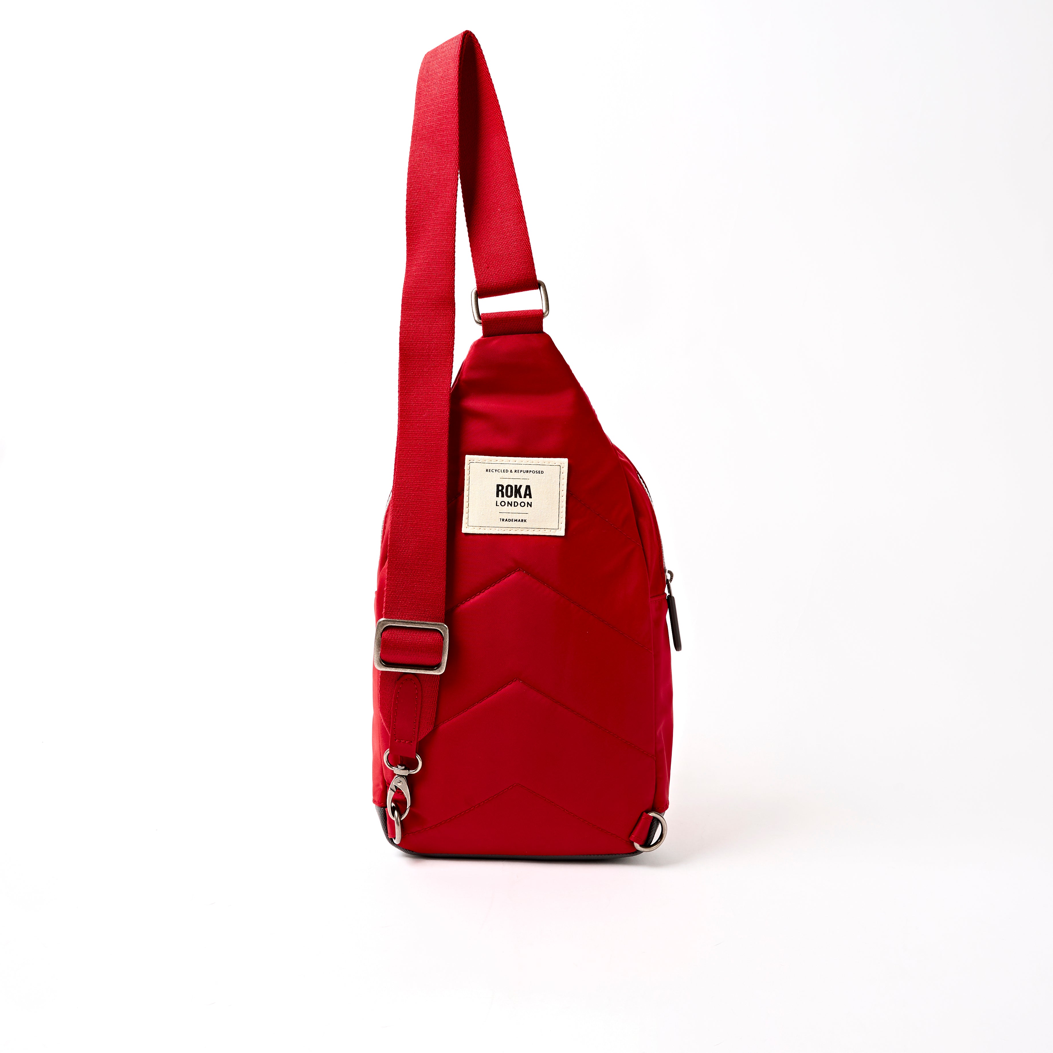 Roka London Willesden slingveske Red Tonal Large 5 liter