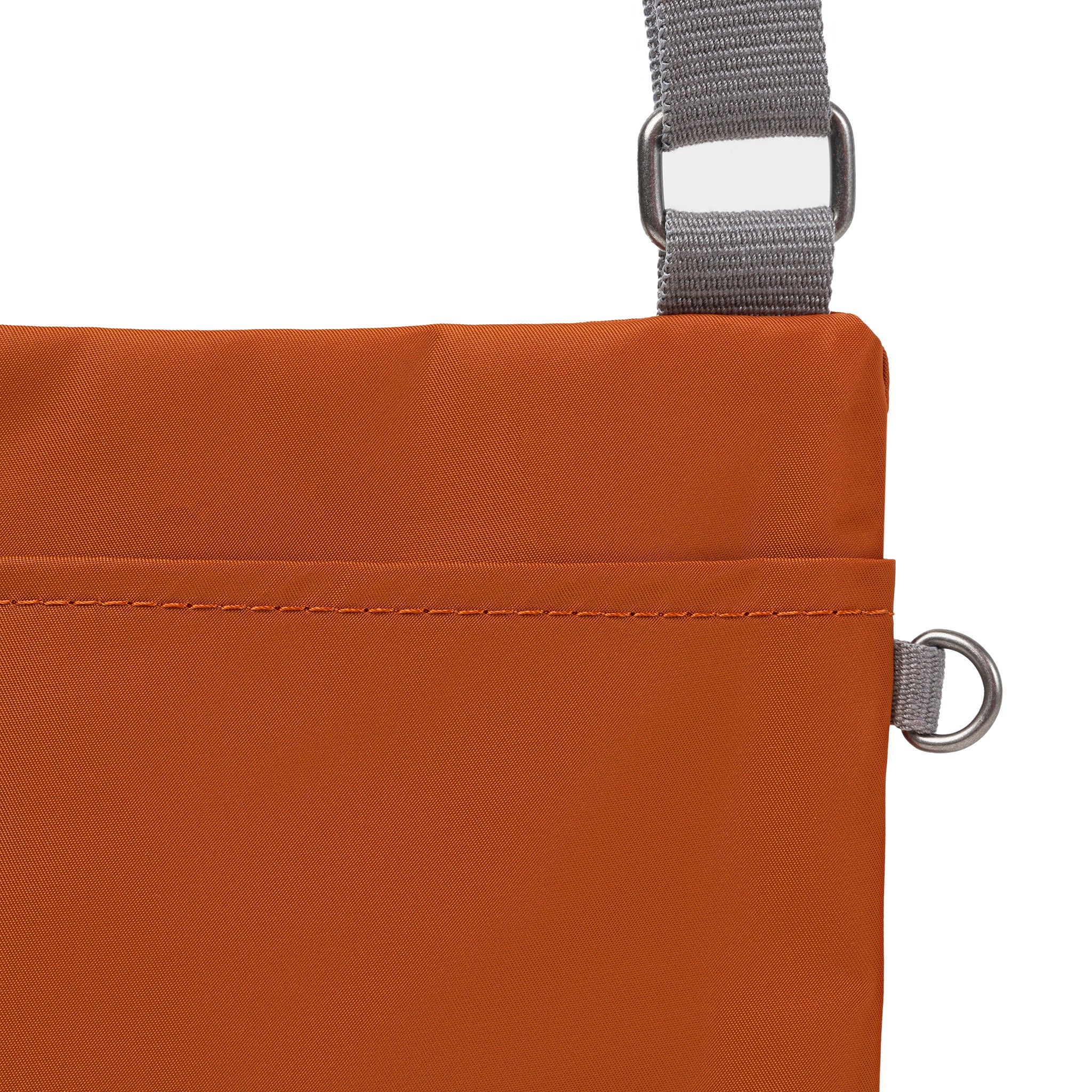 Roka London Chelsea B skulderveske medium brun vanntett