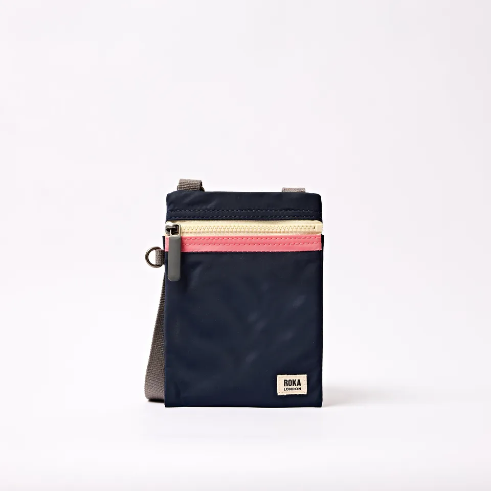 Roka London Chelsea Sling skulderveske Midnight Stripe