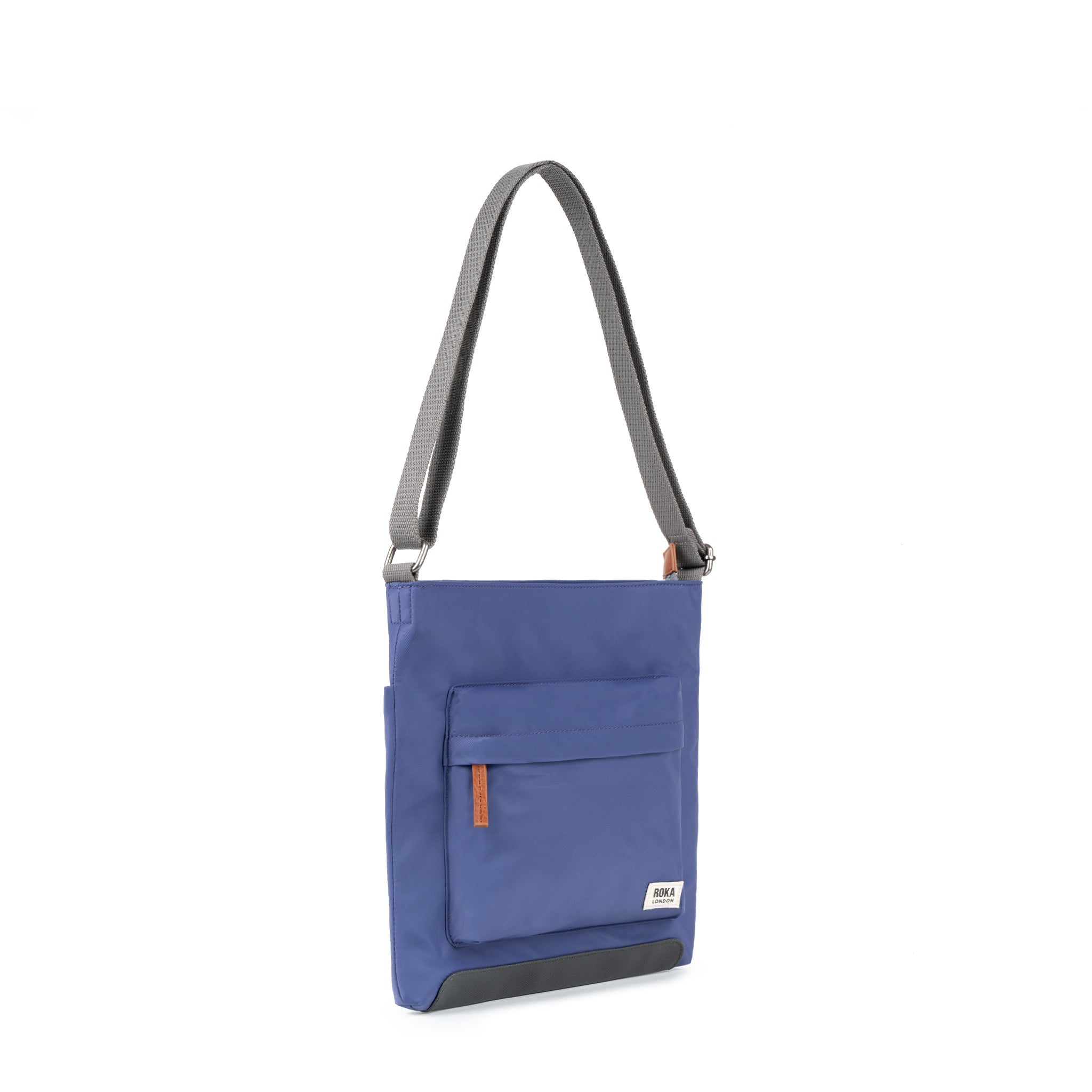 Roka London Kennington Indigo skulderveske Medium 2,7 liter
