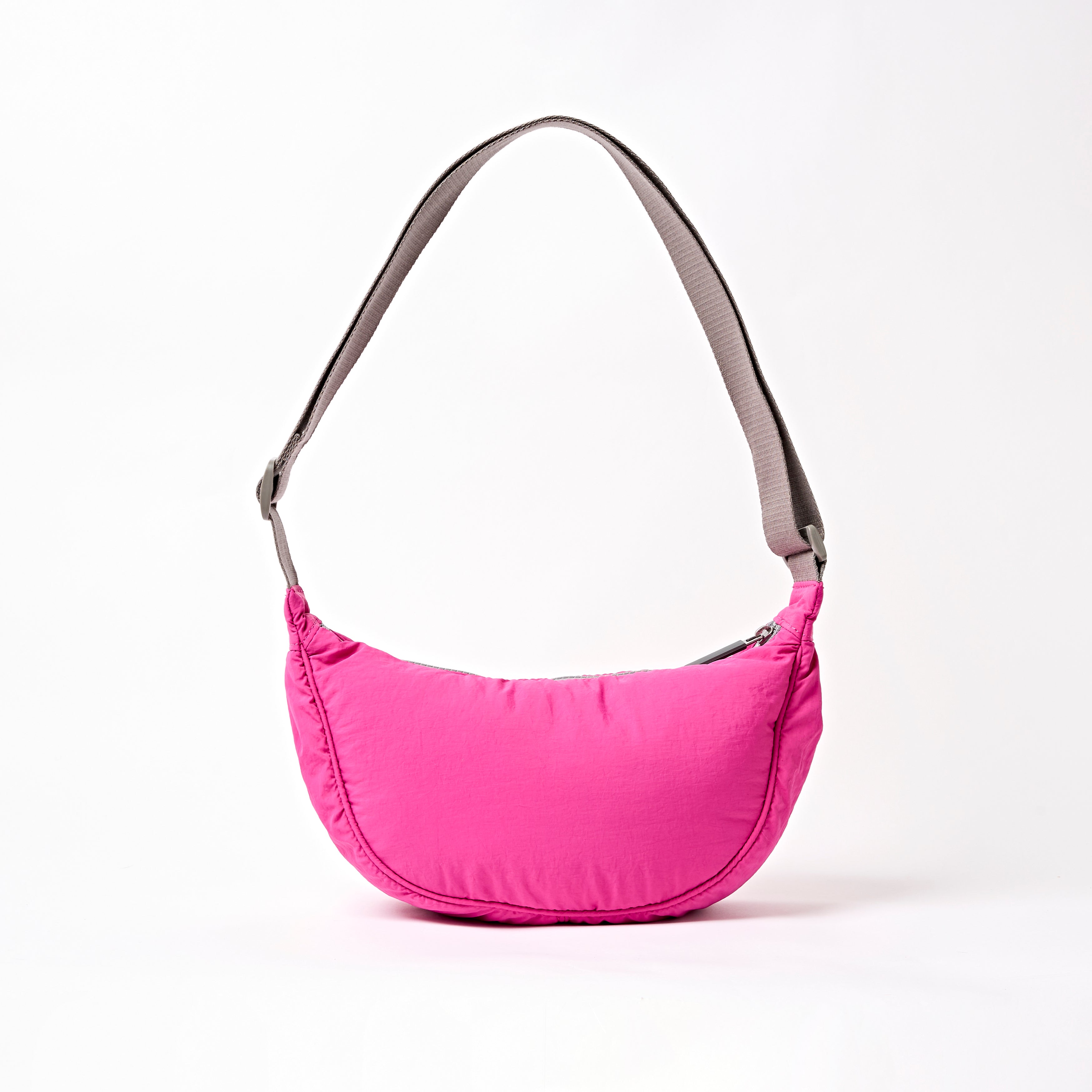 Roka London Farringdon skulderveske very berry small puffy