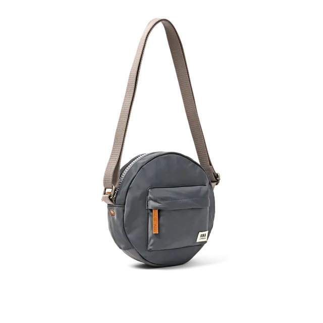 Roka London Paddington skulderveske Small Beluga rund 4,1 liter