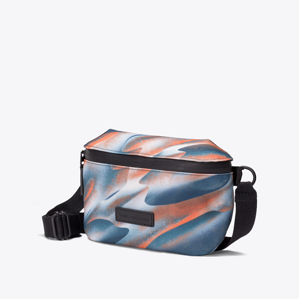 Ucon Acrobatics Jona crossbody Manuel Carvalho medium refleks