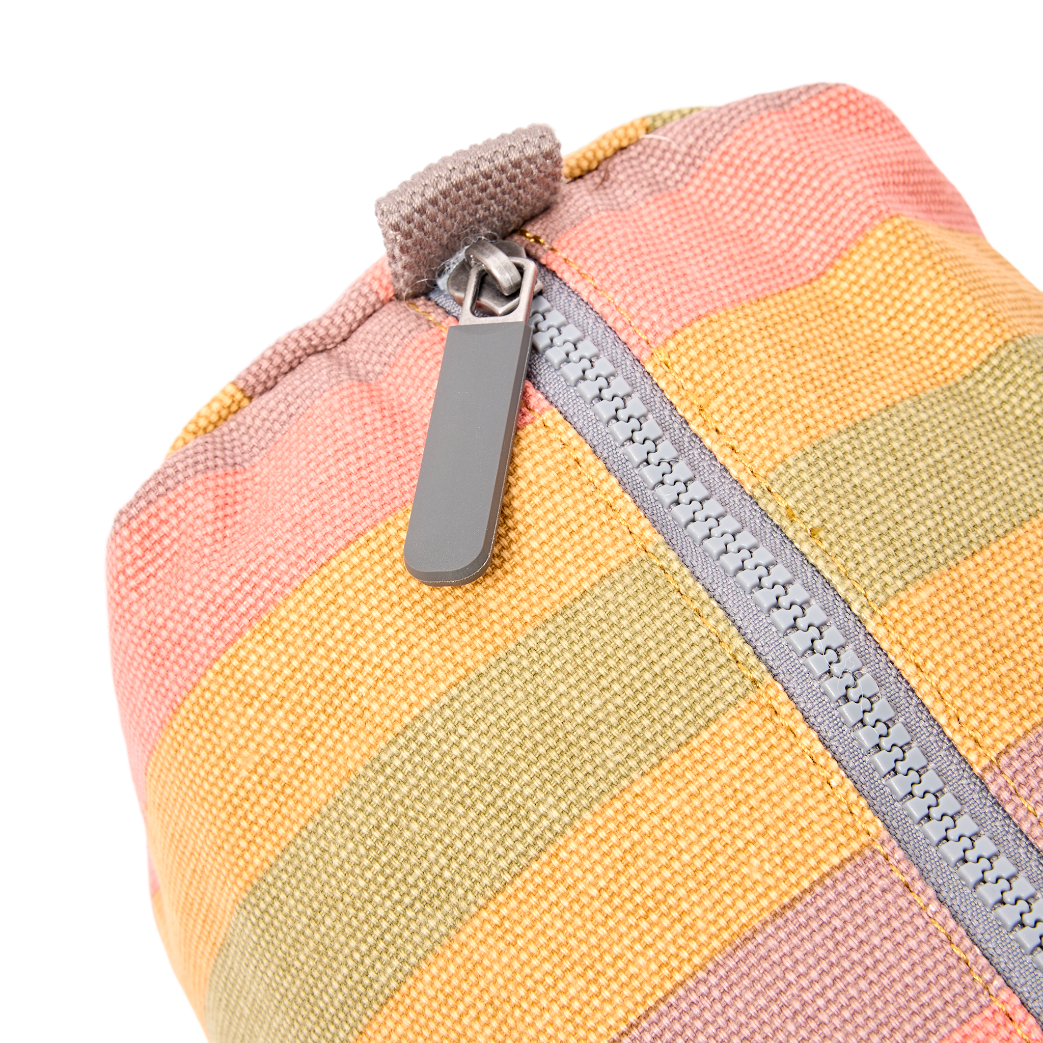 Roka London Maygrove toalettmappe faded stripe small 4,8 liter