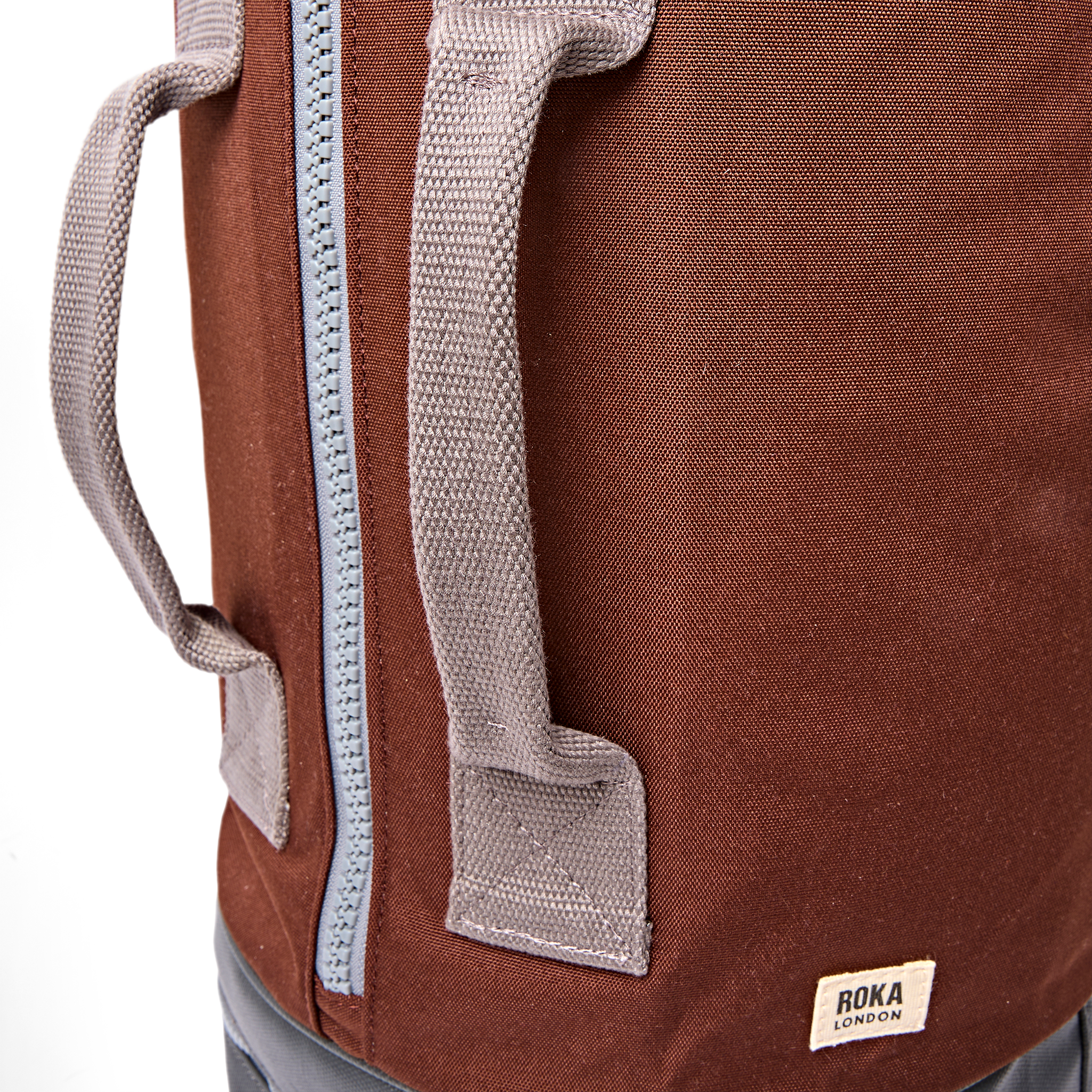 Roka London Heathrow duffel ryggsekk Chocolate large skomrom