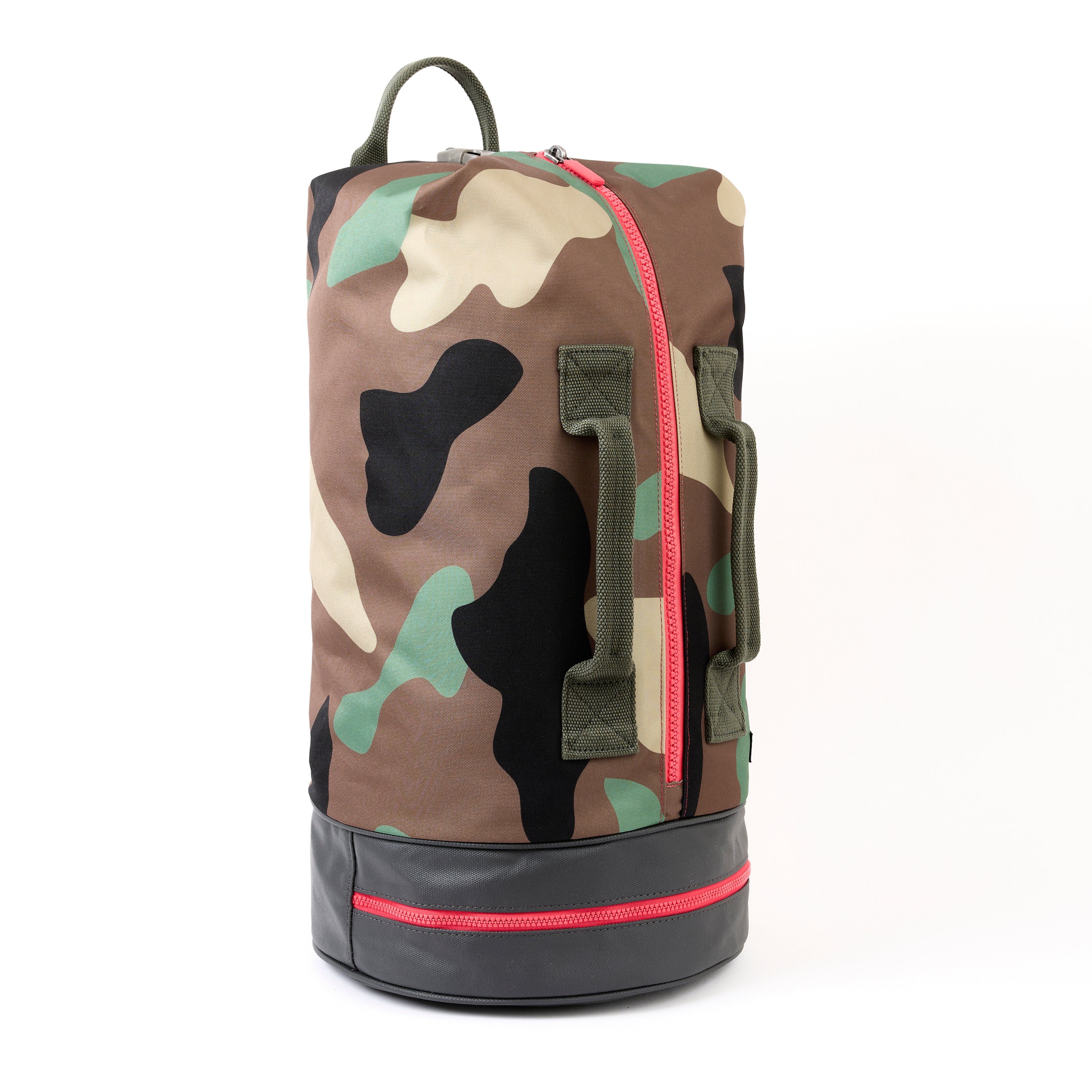 Roka London Heathrow duffelbag large vintage camo 49,5 l