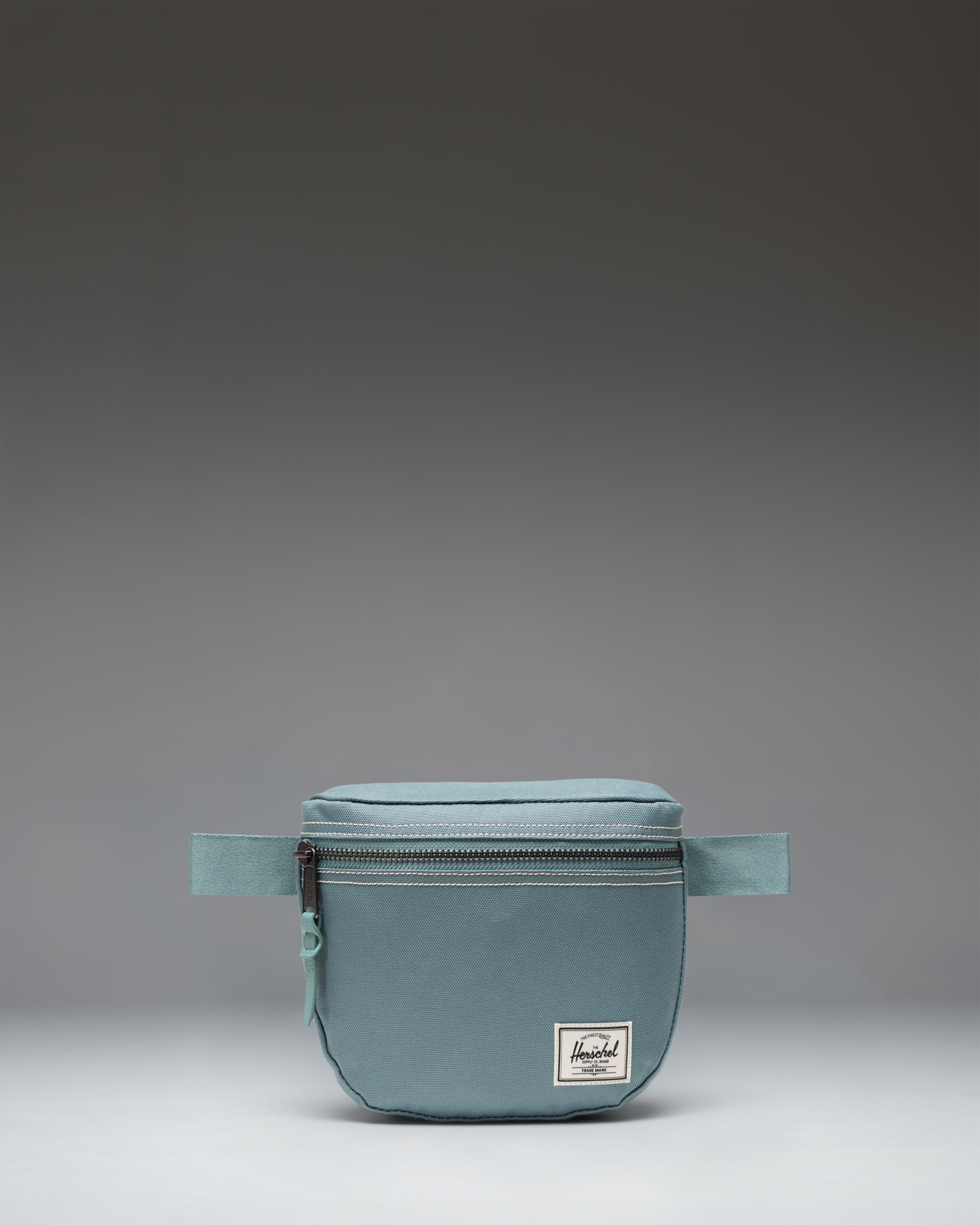 Herschel Settlement Hip Pack rumpetaske svart 2L
