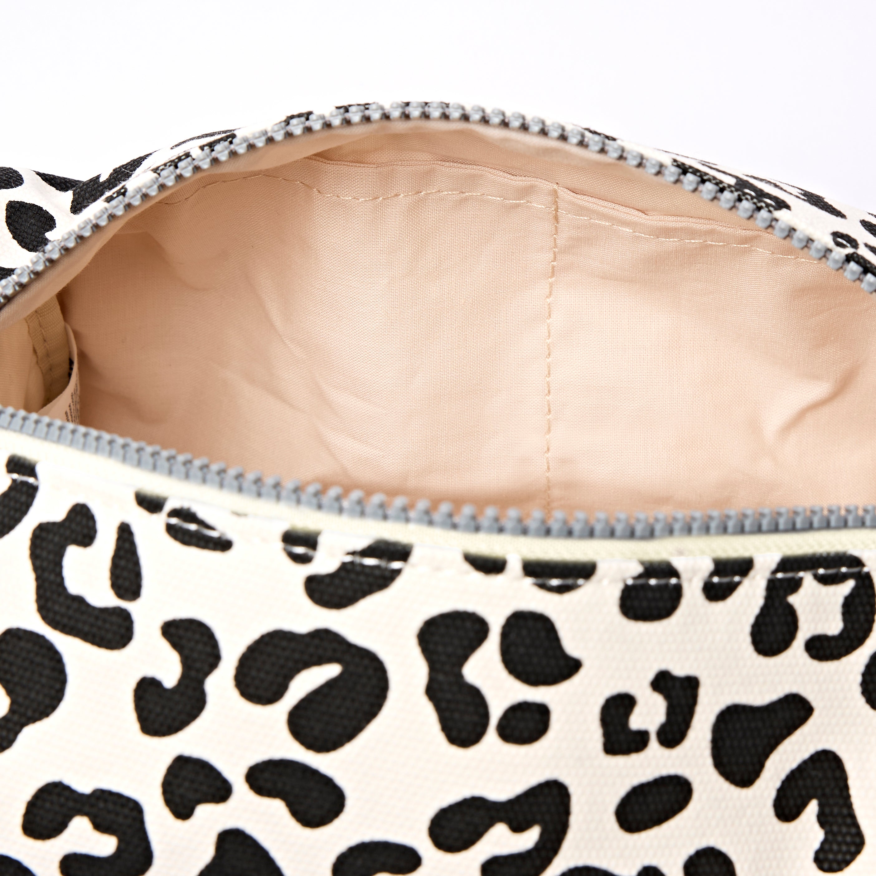 Roka London Maygrove toalettmappe Summer Leopard 4,8 liter