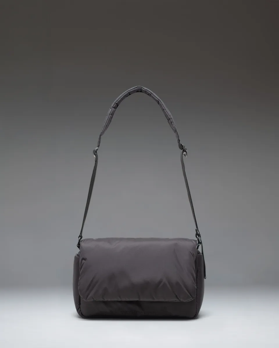 Herschel Cloudform crossbody veske svart