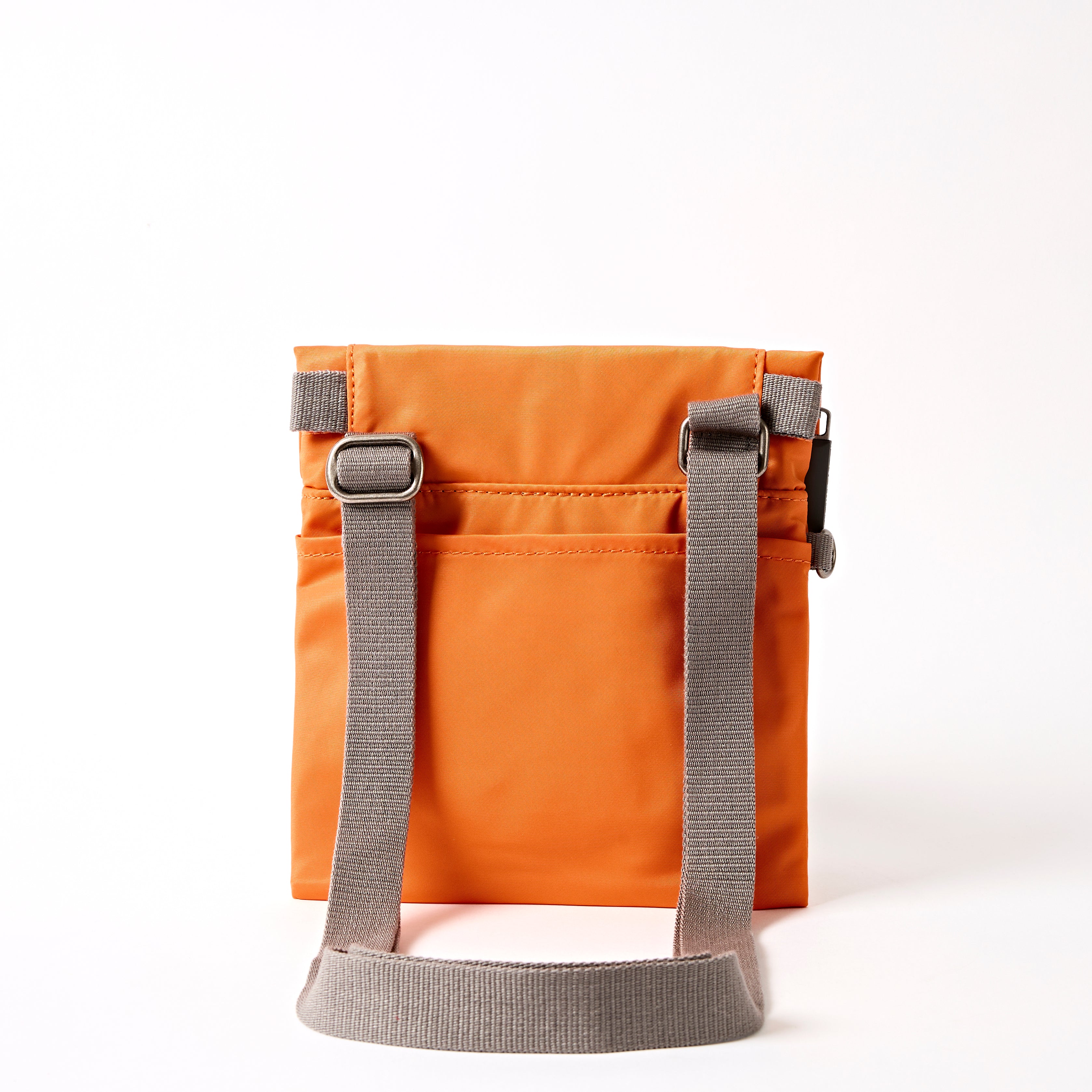 Roka London Stratford Small skulderveske Jaffa Orange 0,5 l