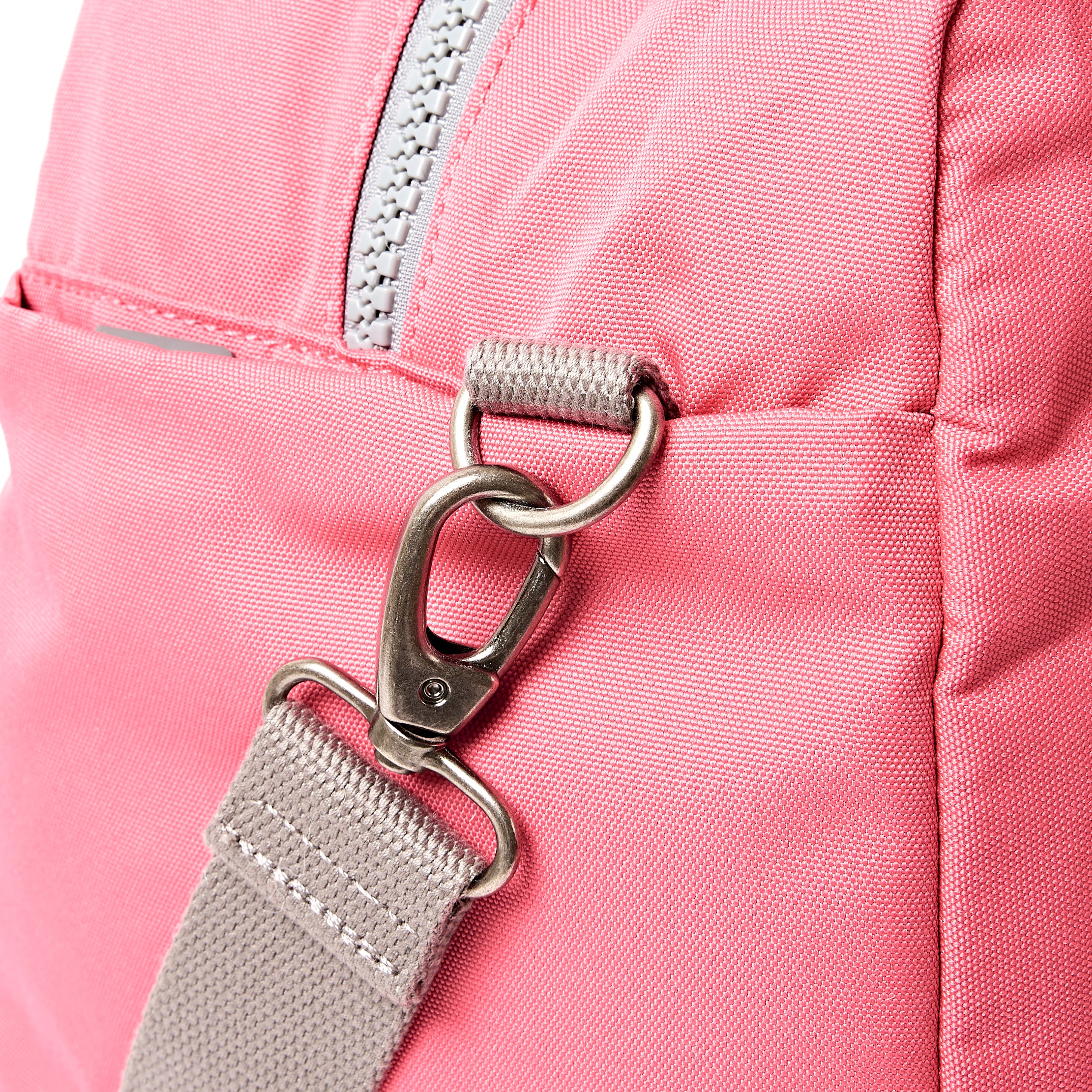 Roka London Gatwick duffelbag Pink Lemonade Small kabin