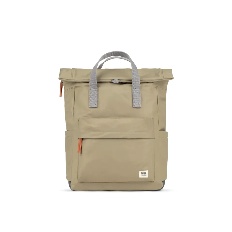 Roka London Canfield Roll Top ryggsekk taupe Medium 16,4 liter