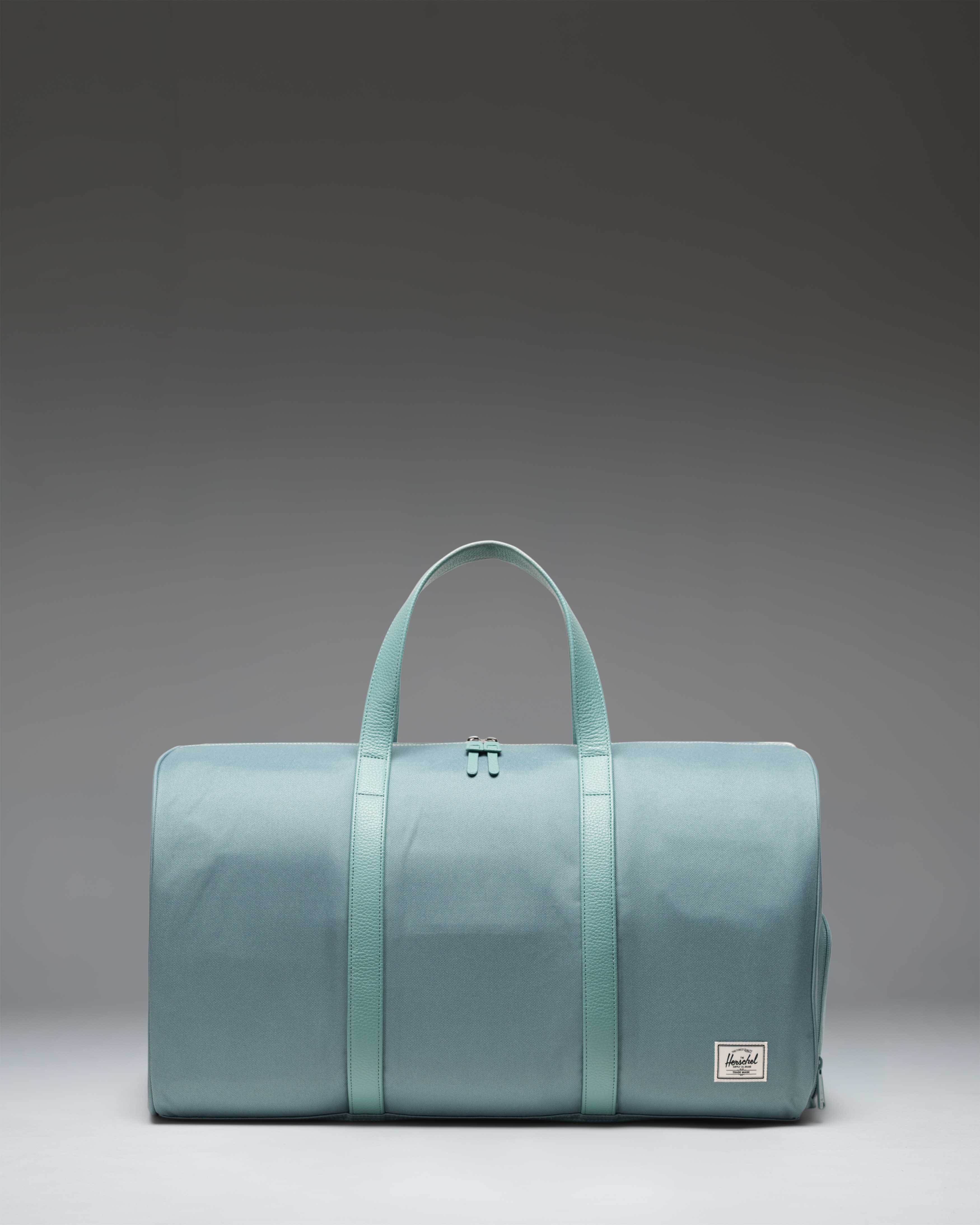Herschel Novel Duffle duffelbag svart med skofach