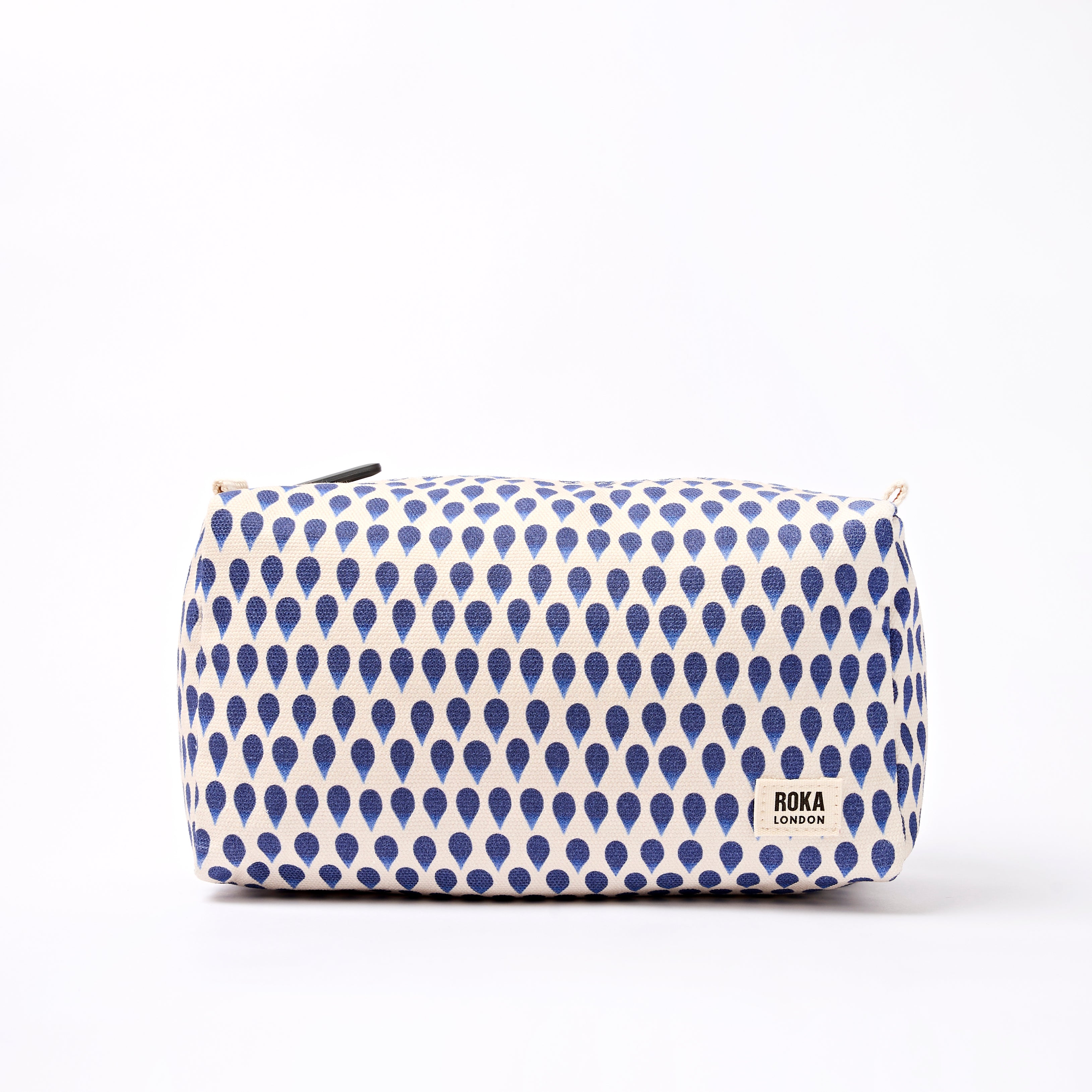 Roka London Maygrove toalettmappe Denim Rain Indigo small 4,8 l