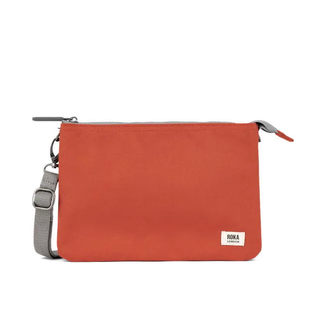 Roka London Carnaby XL crossbody-veske 0,5L Rooibos