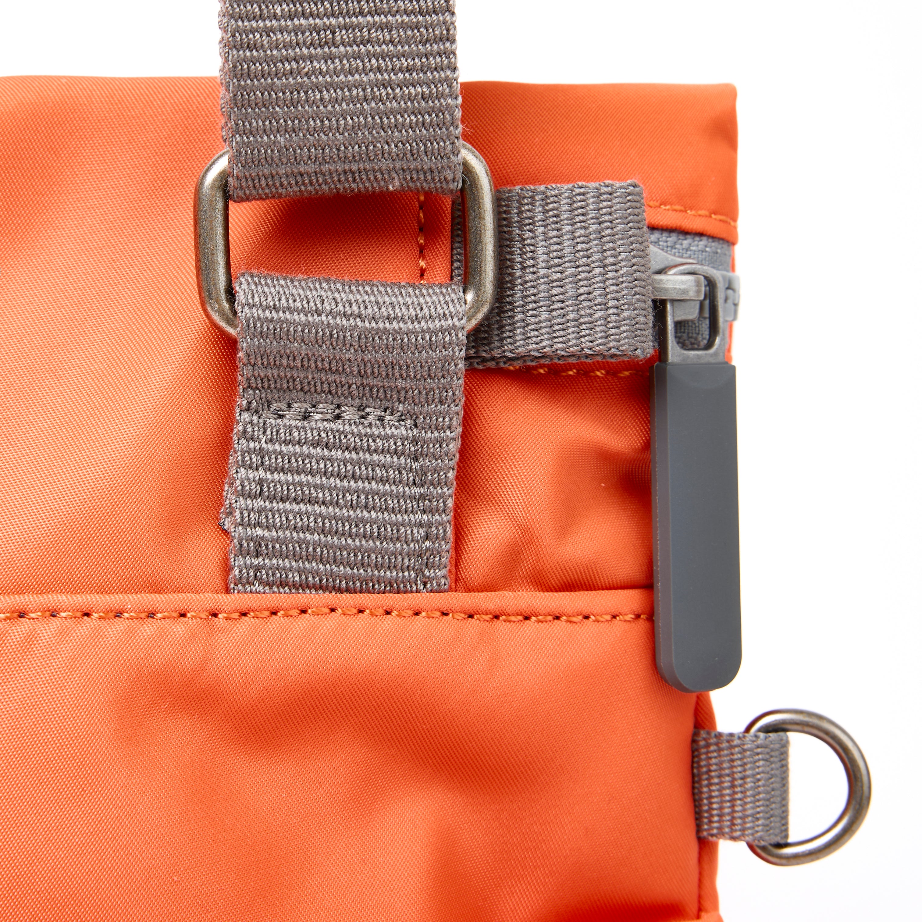 Roka London Stratford L crossbody large firecracker vanntett