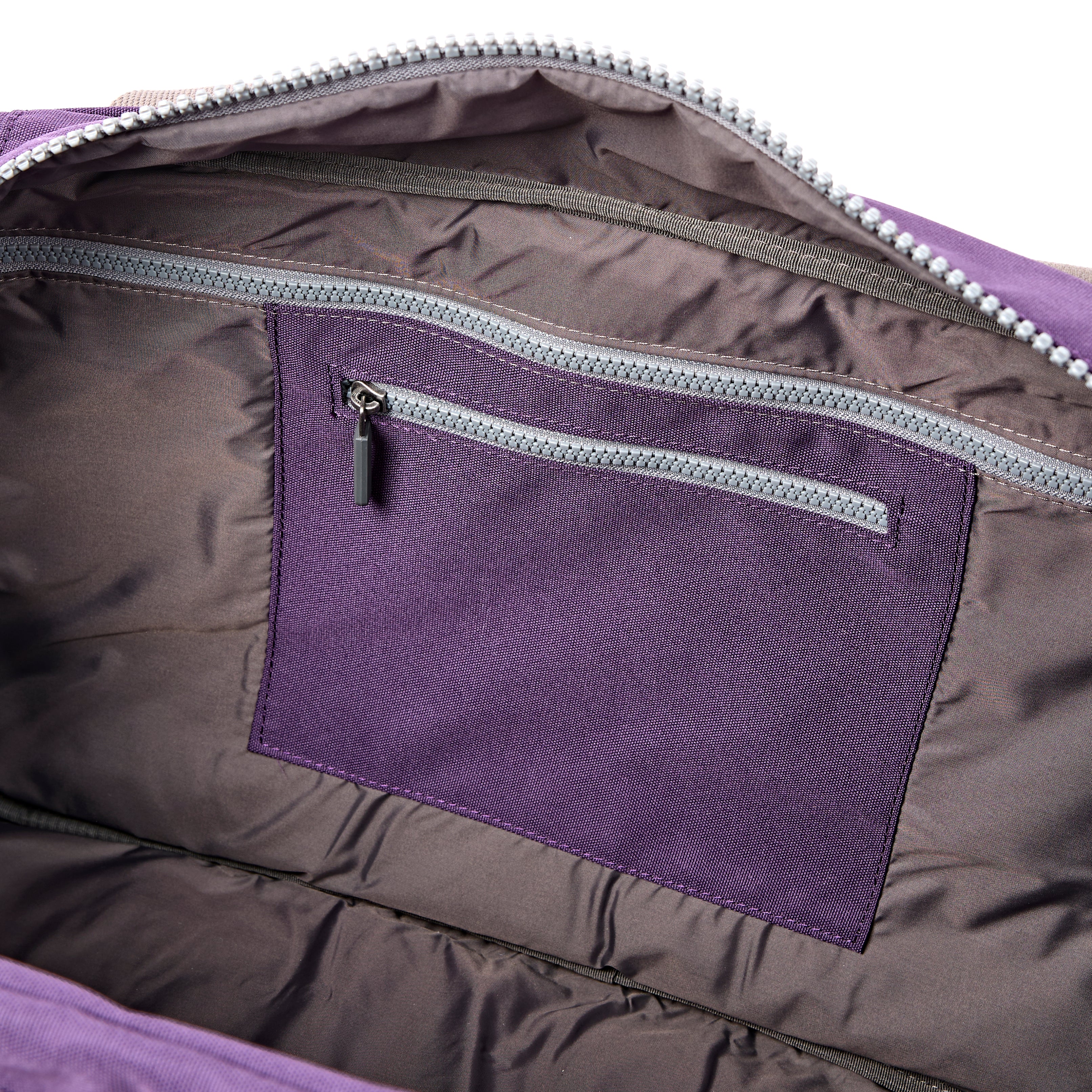 Roka London Gatwick Grape duffelbag Medium laptop 17"