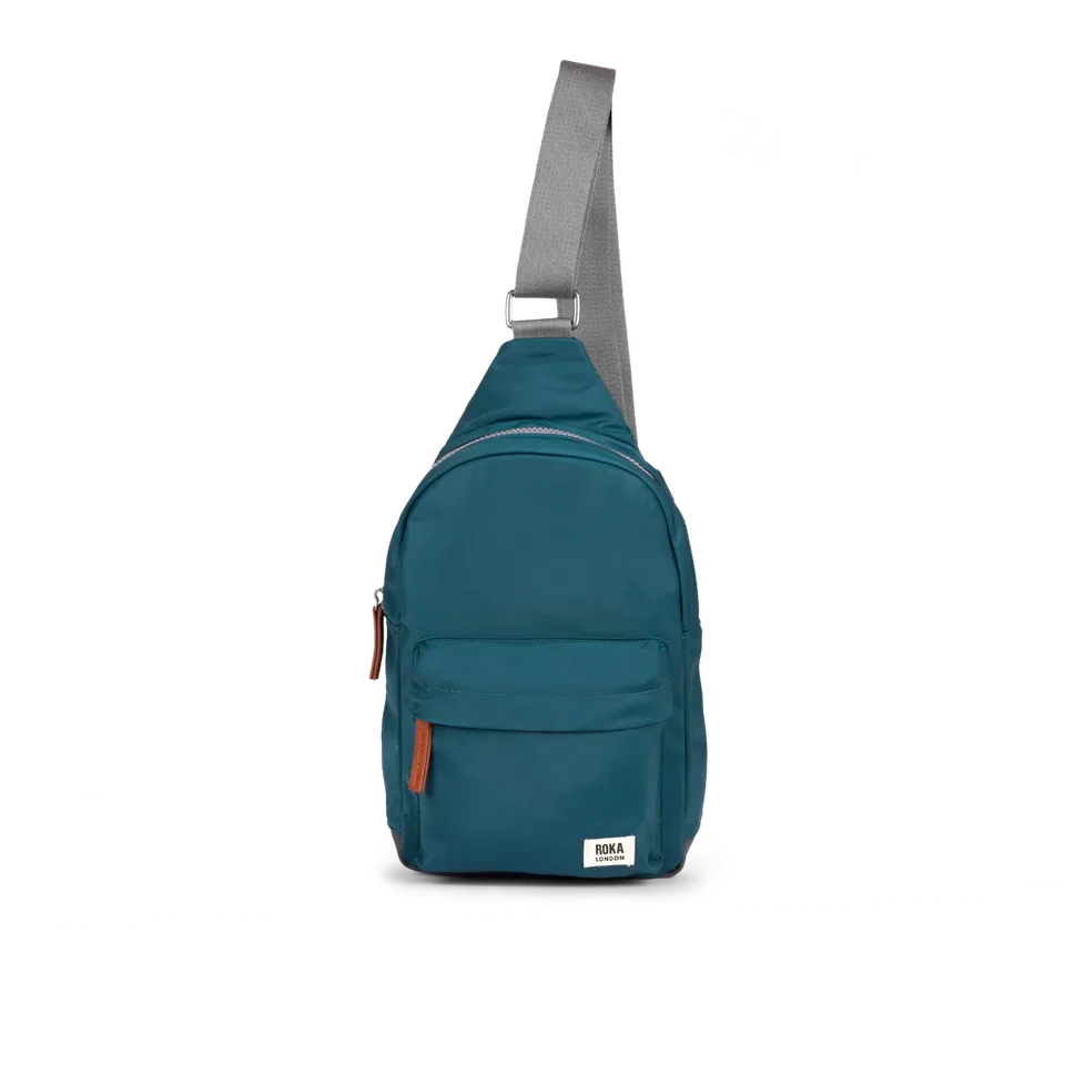 Roka London Willesden Large skulderveske Teal 5 liter