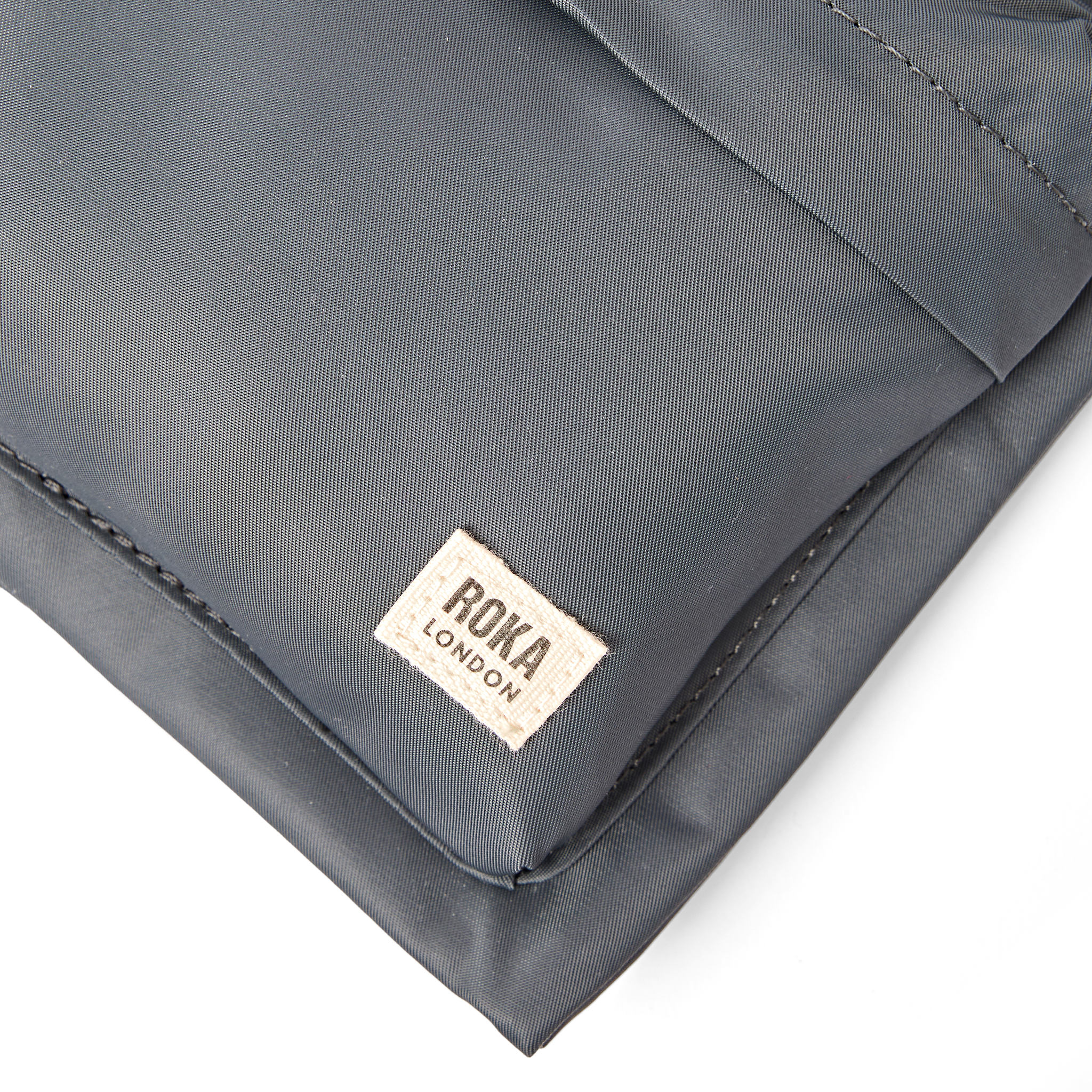 Roka London Chelsea Beluga crossbody medium flat