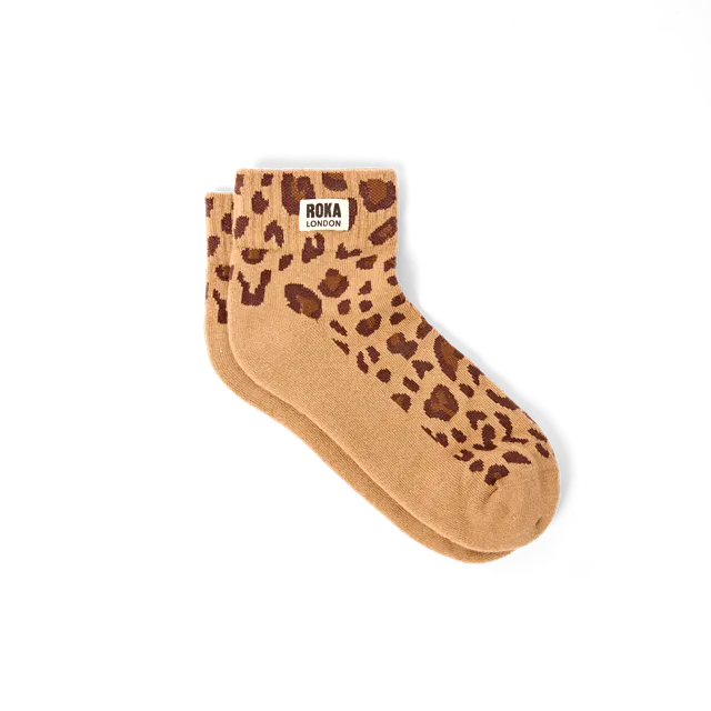 Roka London Wembley ankelsokker Leopard Sand økologisk bomull