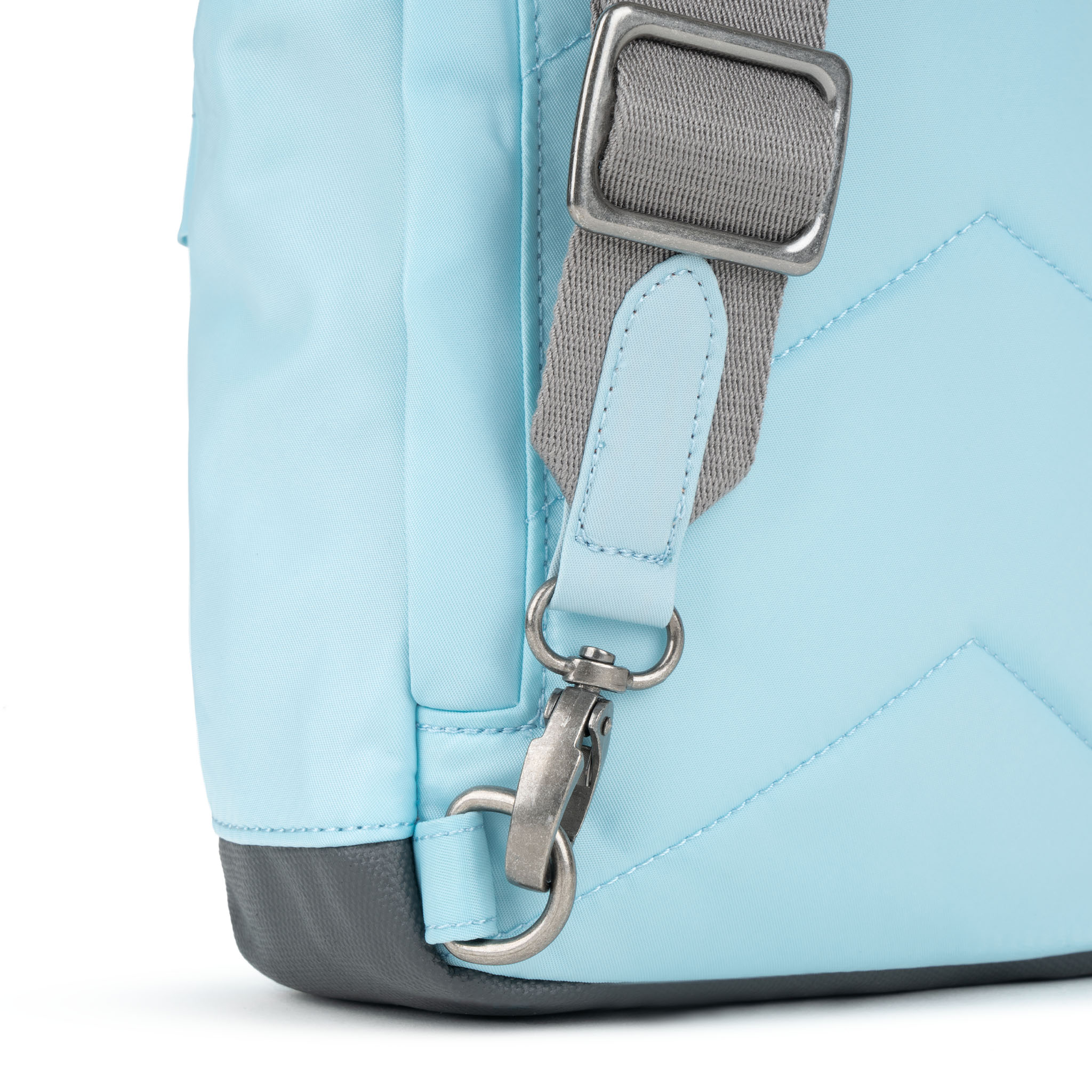 Roka London Willesden slingbag canal L 5 liter