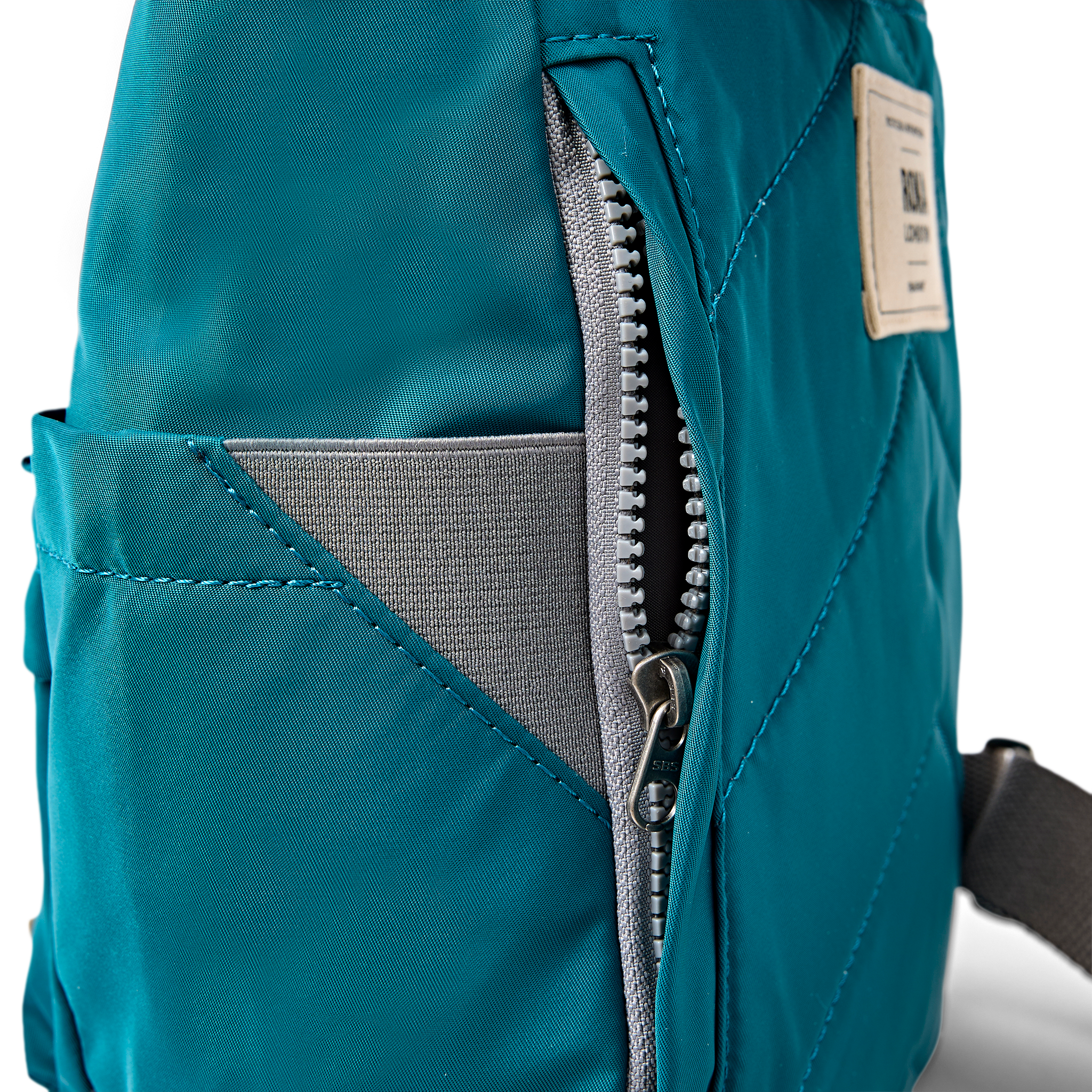 Roka London Canfield Roll Top ryggsekk 9,8 liter Small