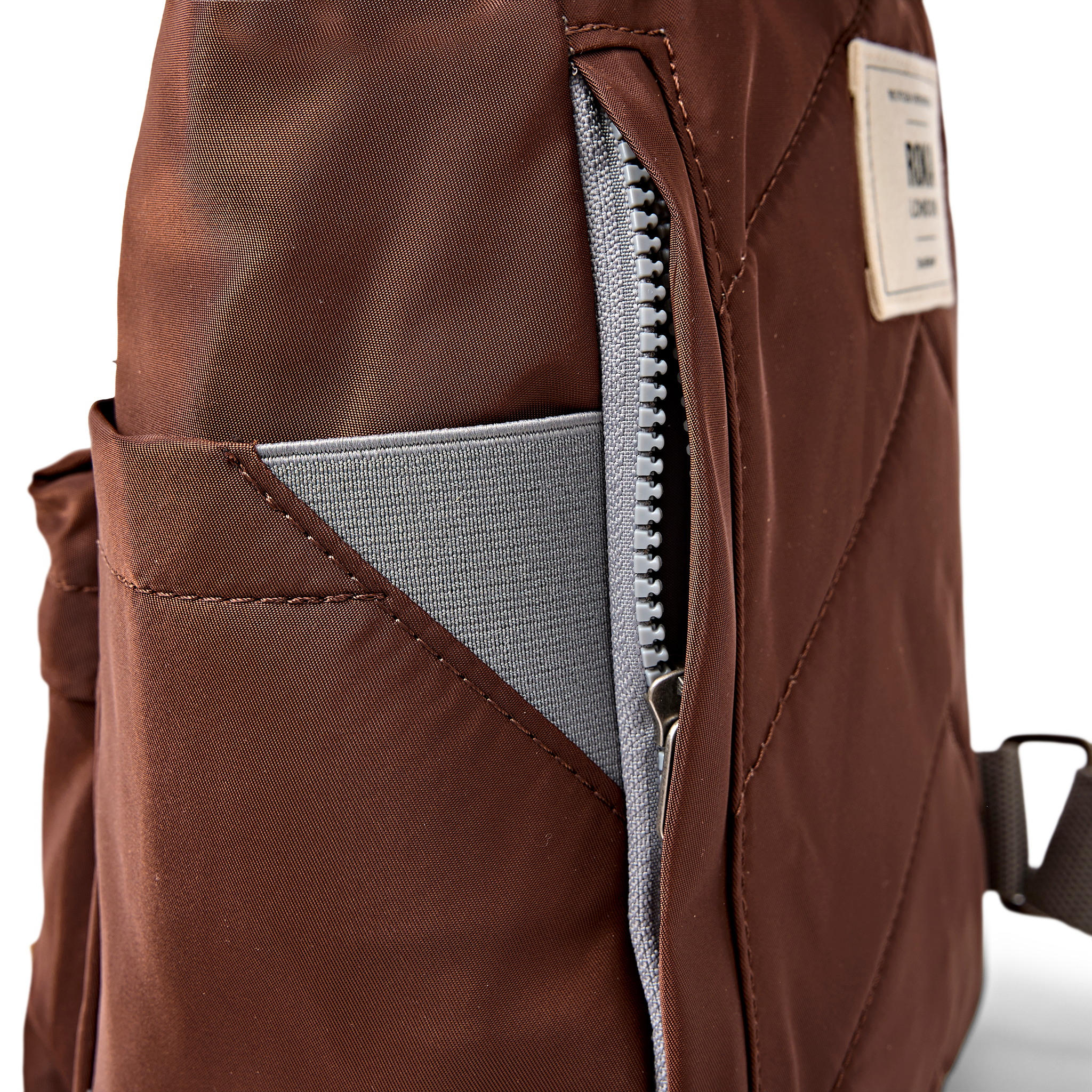 Roka London Canfield Roll Top ryggsekk rocky road small/medium