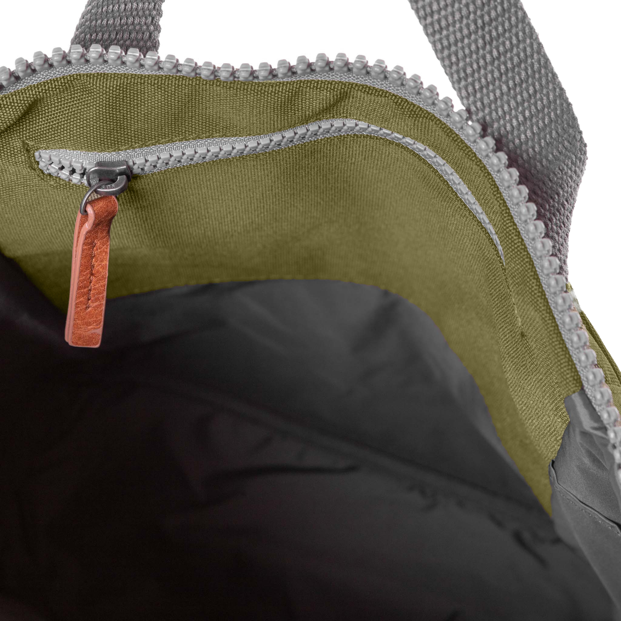 Roka London Finchley Moss ryggsekk Medium slitesterk