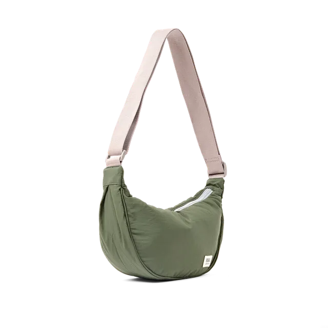 Roka London Farringdon Olive halvmåneveske Small lett