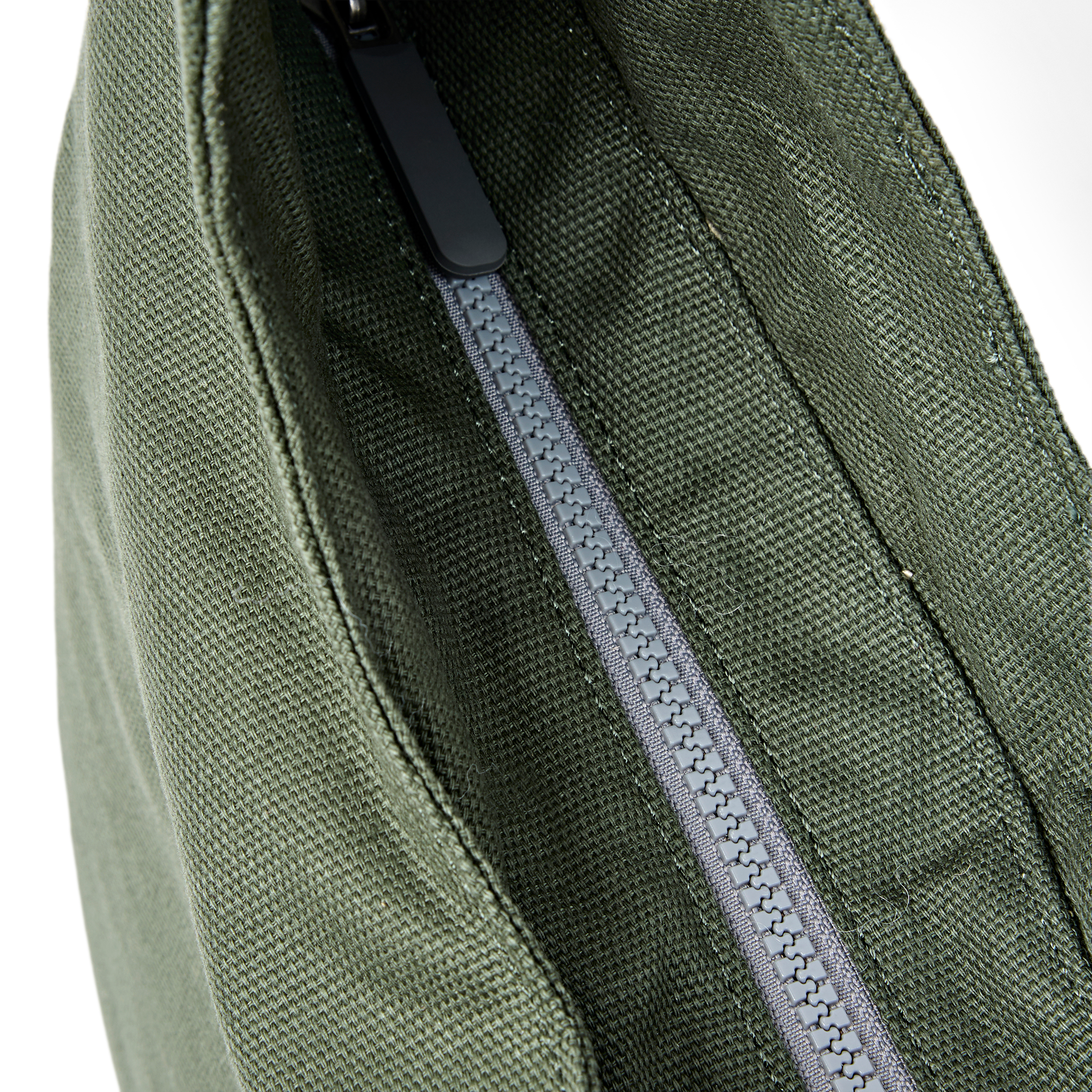Roka London Hoxton Large skulderveske willow vanntett canvas