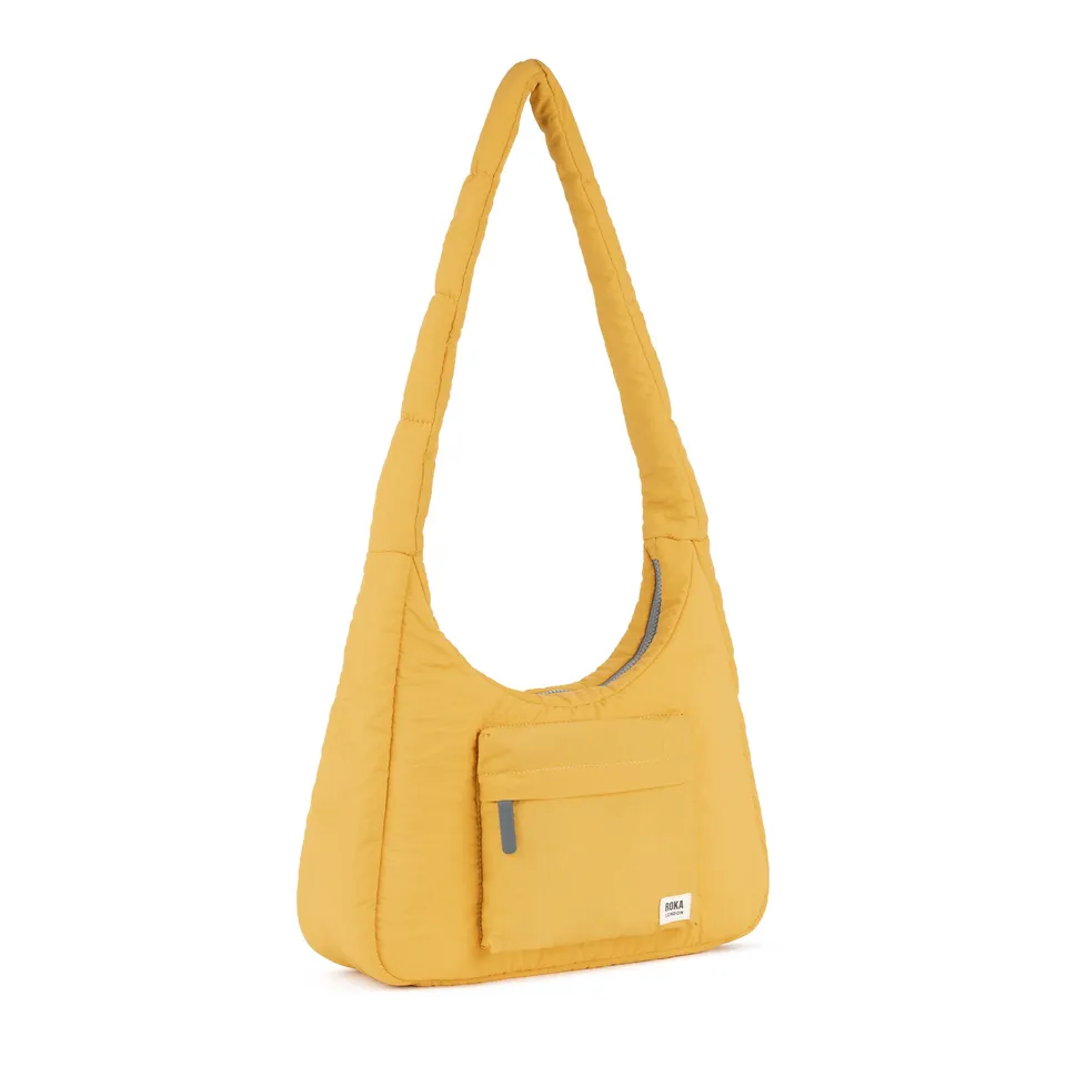 Roka London Belsize Crossbody veske Corn Medium 14,7 L