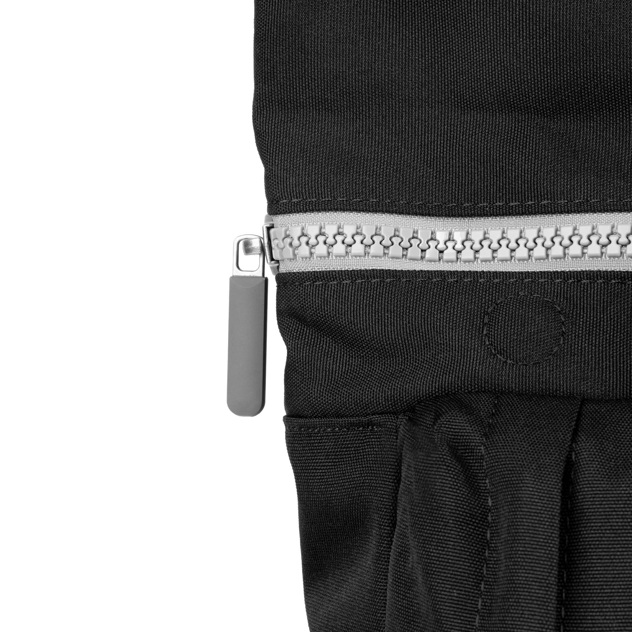 Roka London Waterhouse Medium ryggsekk Ash 15 liter