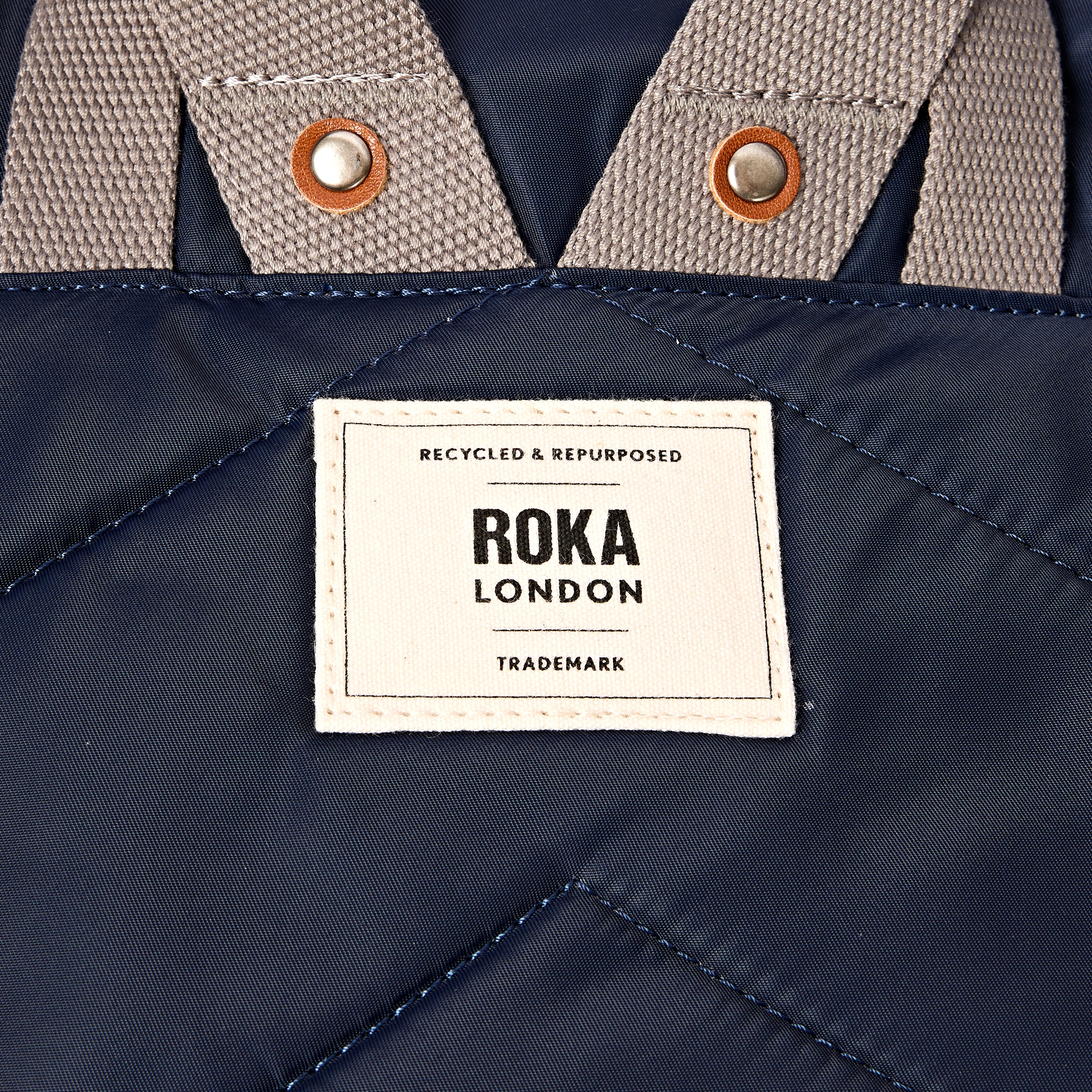 Roka London Camden J ryggsekk Medium 14,5 liter PC-lomme