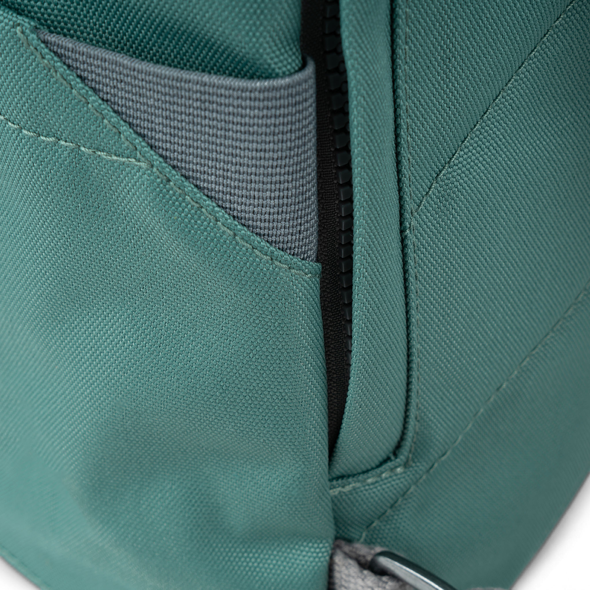 Roka Finchley sekk ryggsekk Sage Medium 15" PC